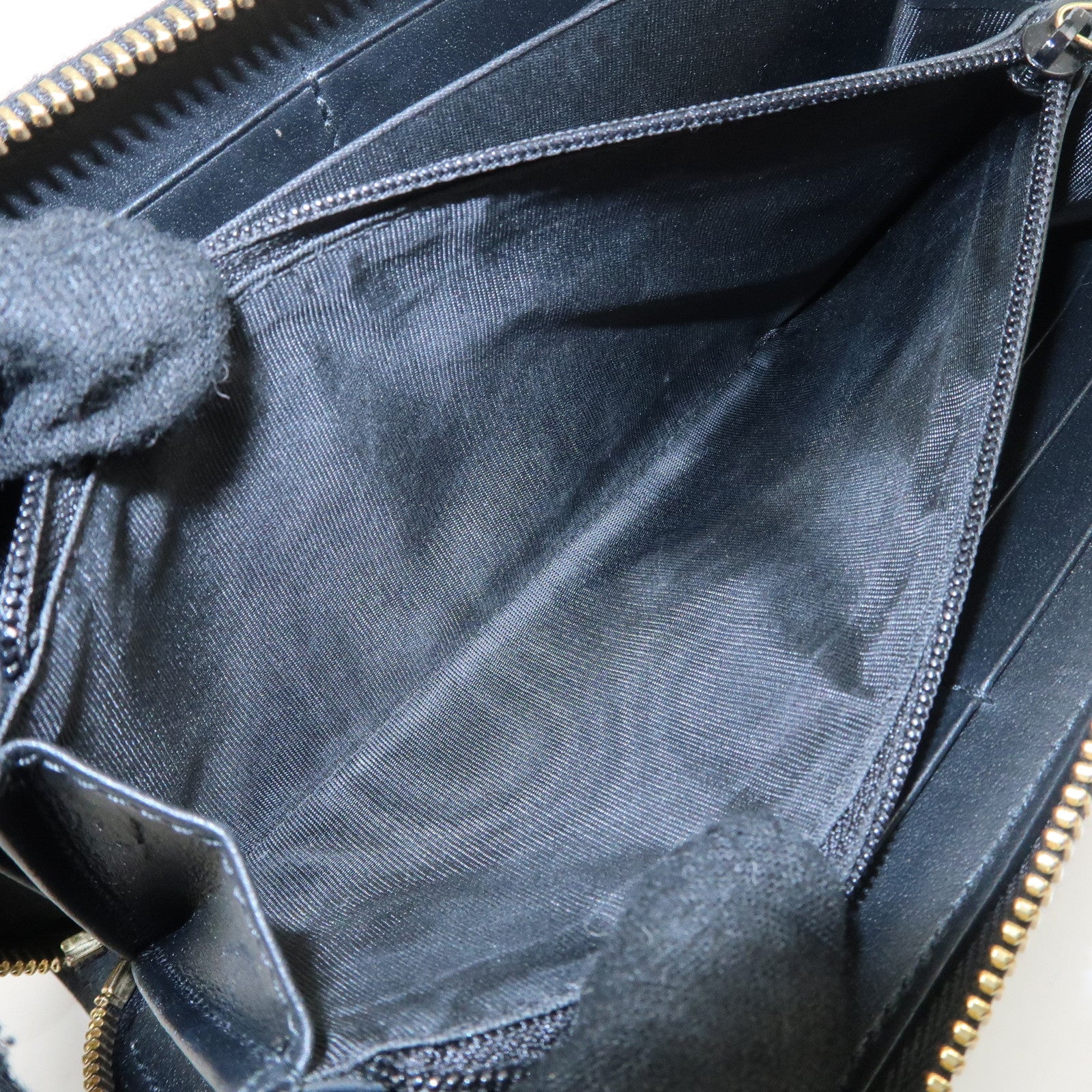 GUCCI GG Supreme Leather Round Zippy Wallet Black Beige 410102 Used