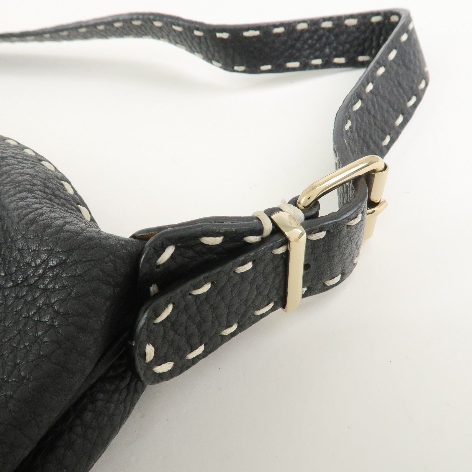FENDI Selleria Logo Leather Shoulder Bag Hand Bag Black