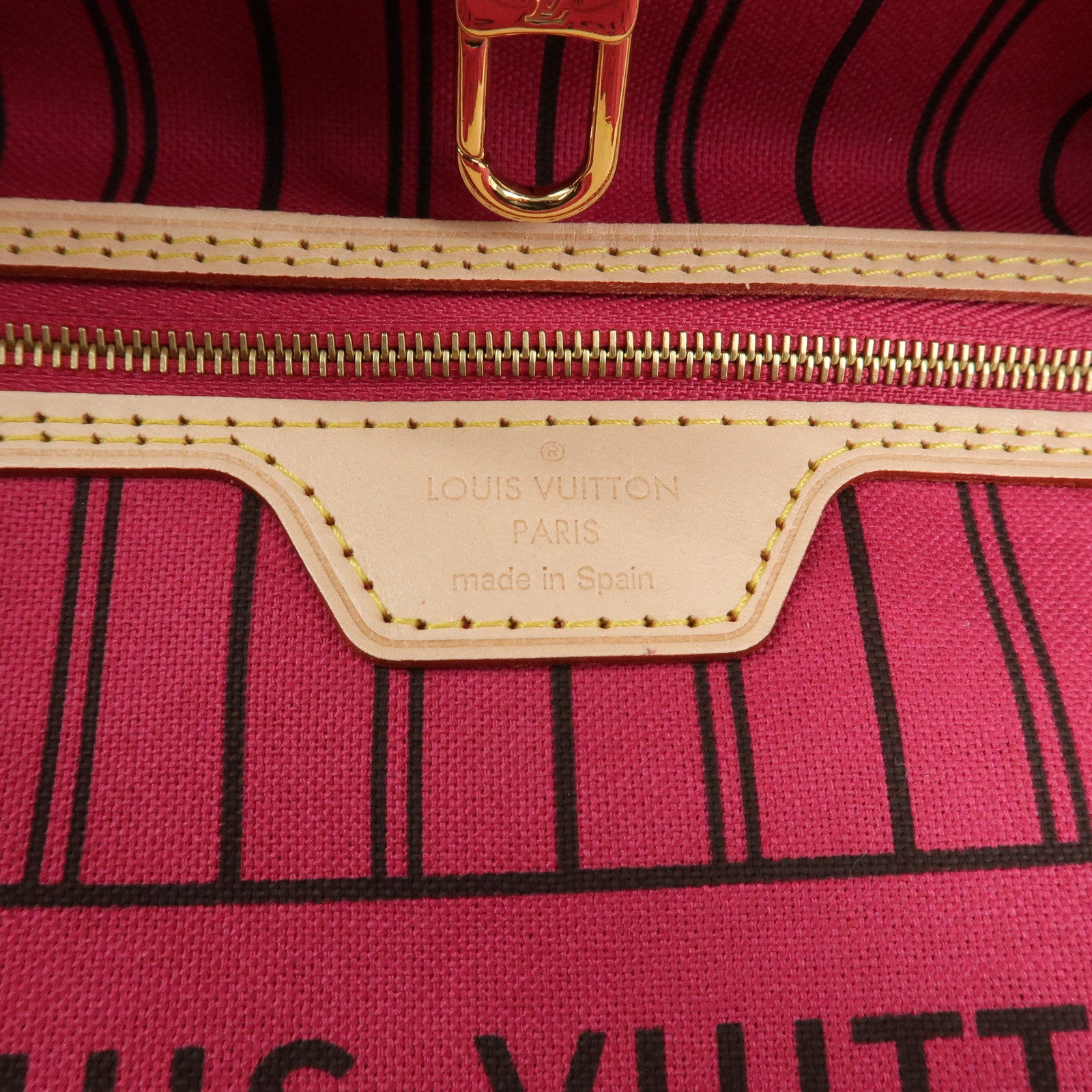 Louis Vuitton Monogram Neverfull MM Tote Bag Brown M40996
