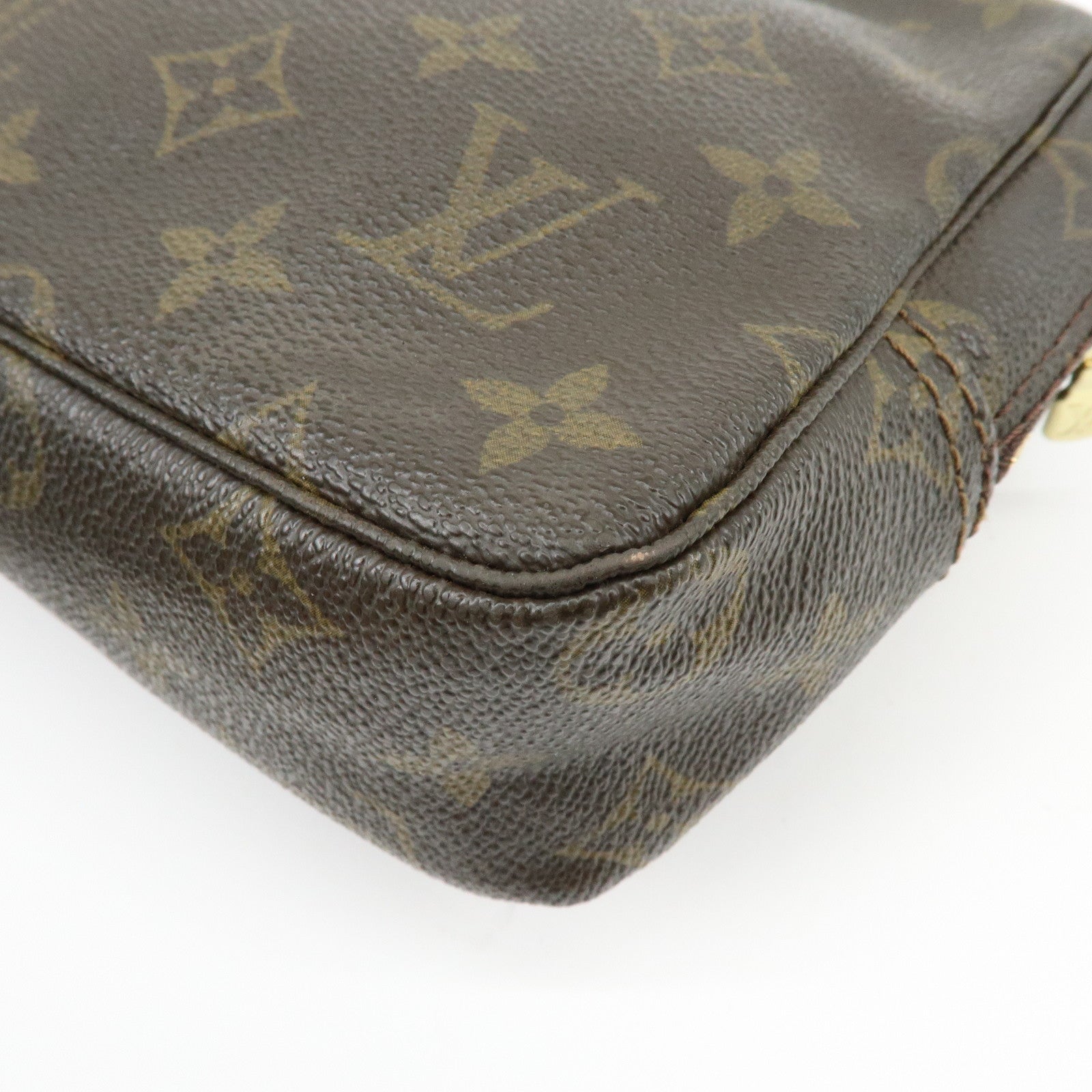 Louis Vuitton Monogram Trousse Toilette 23 Cosmetic Pouch M47524