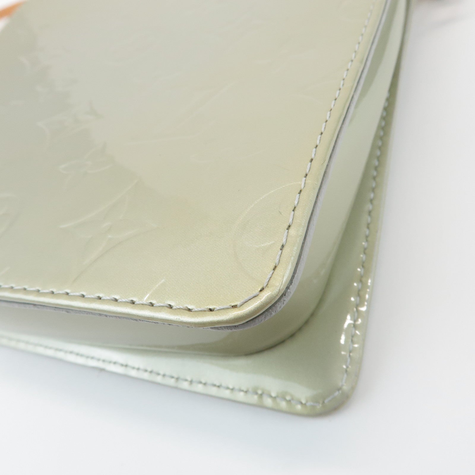 Louis Vuitton Monogram Vernis Motto Shoulder Bag Gray M91030 Used