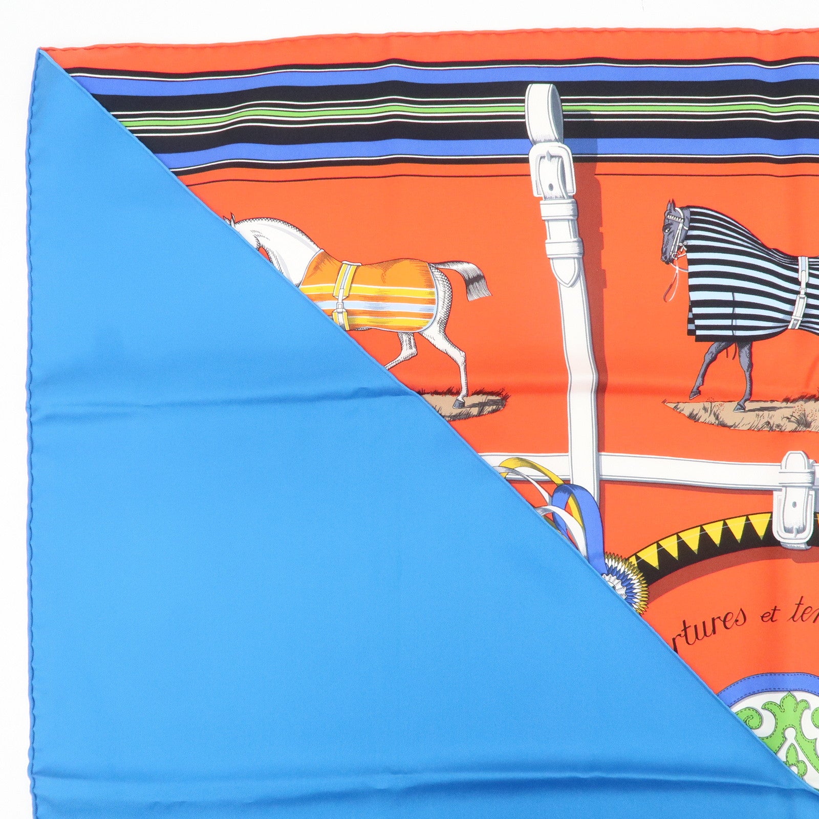 HERMES Carre 90 Silk 100% Couvertures et Tenues de Jour Scarf Red