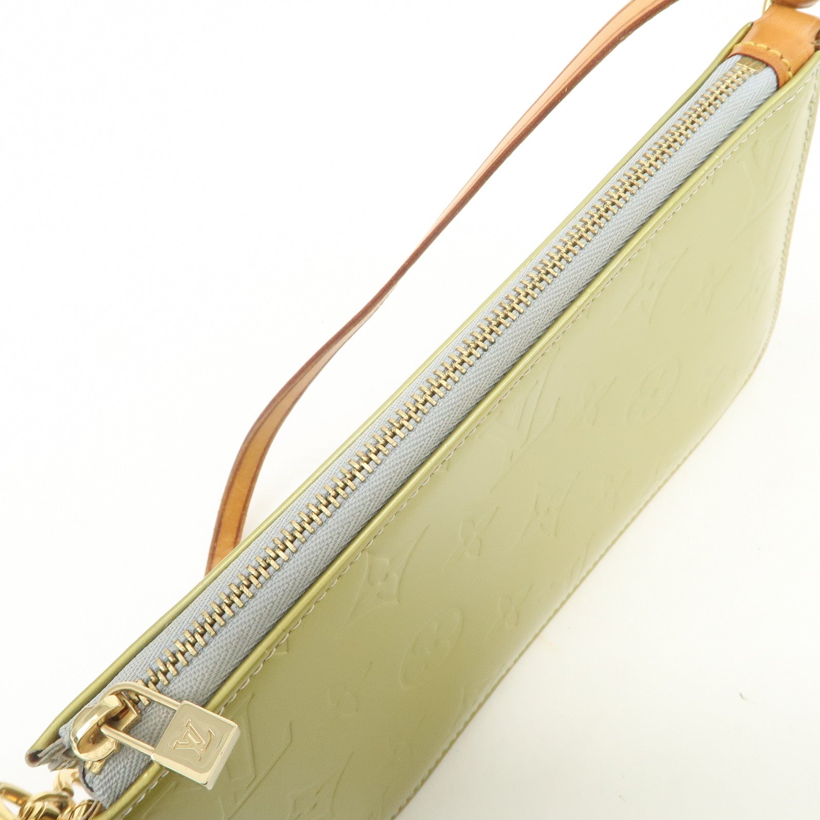 Louis Vuitton Monogram Vernis Lexington Hand Bag Baby Blue M91011
