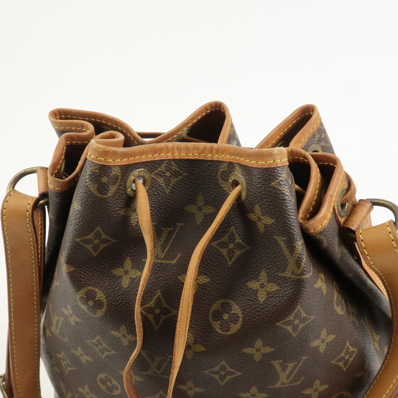 Louis Vuitton Monogram Noe Shoulder Bag Hand Bag Brown M42224