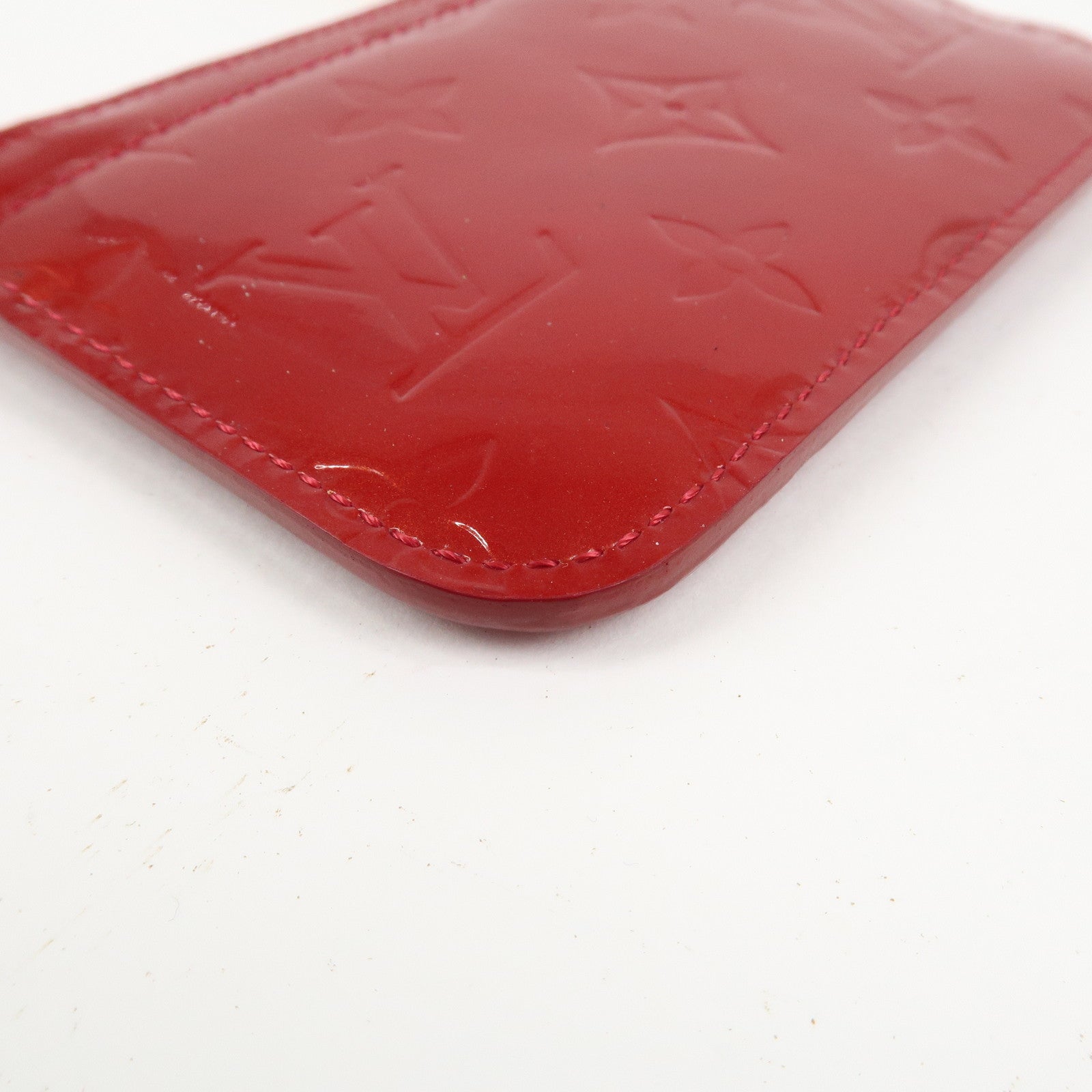 Louis Vuitton Monogram Vernis Pochette Cles NM Cerise M90214