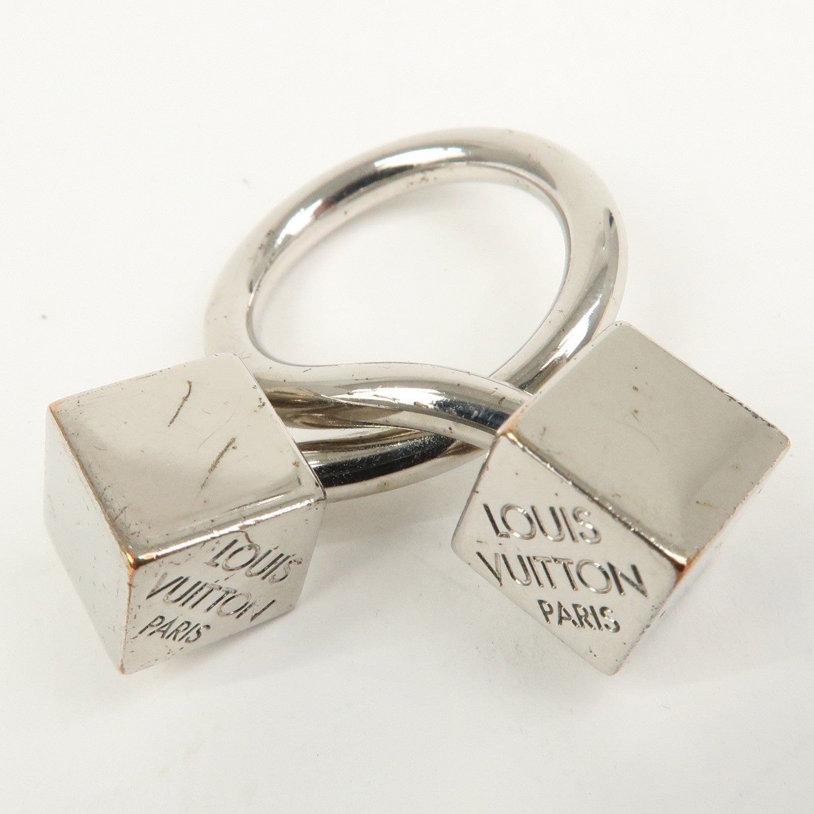 Louis Vuitton Logo Metal Cube Scarf Ring Silver