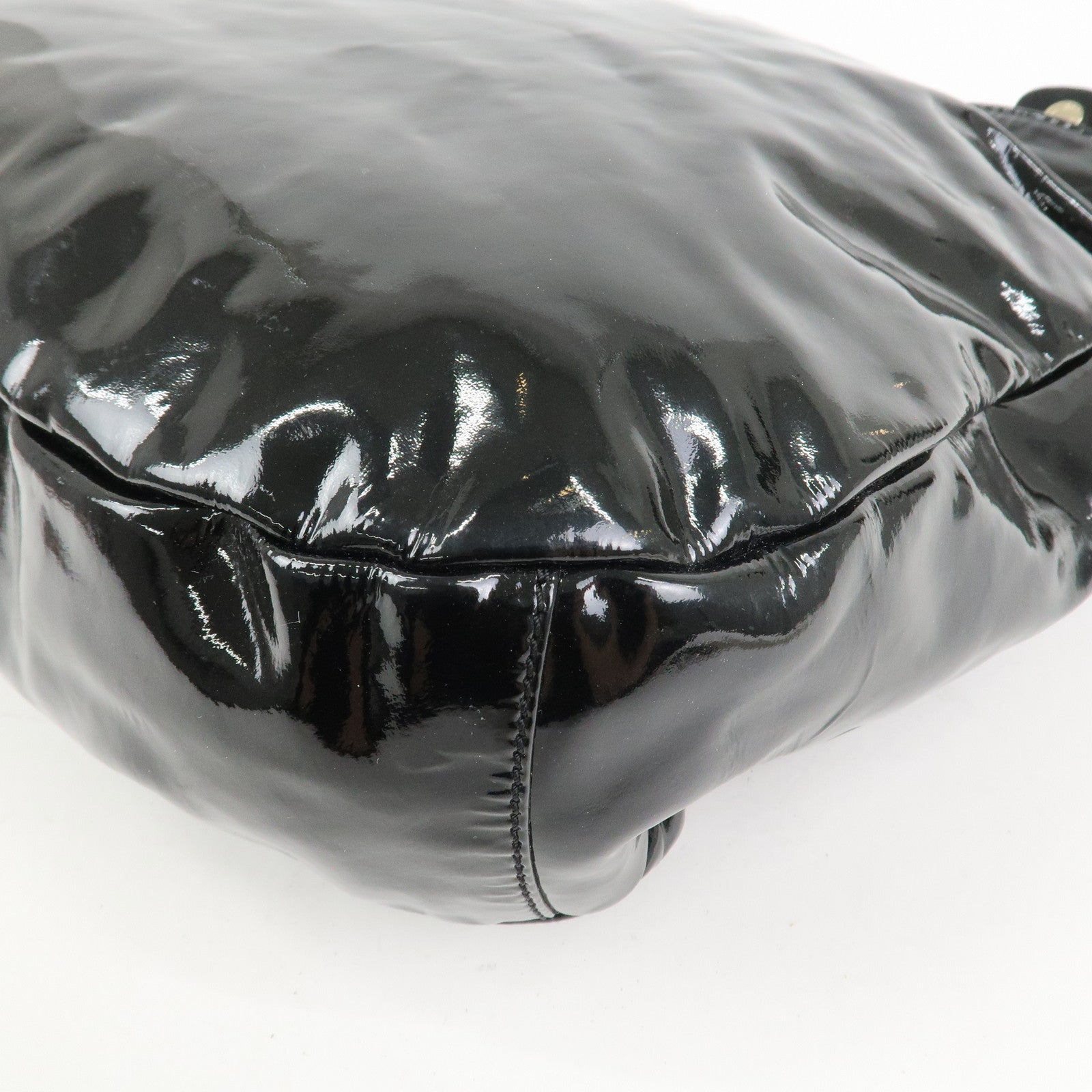 JIMMY CHOO Patent Leather Leather Sky Bag Shoulder Bag Black