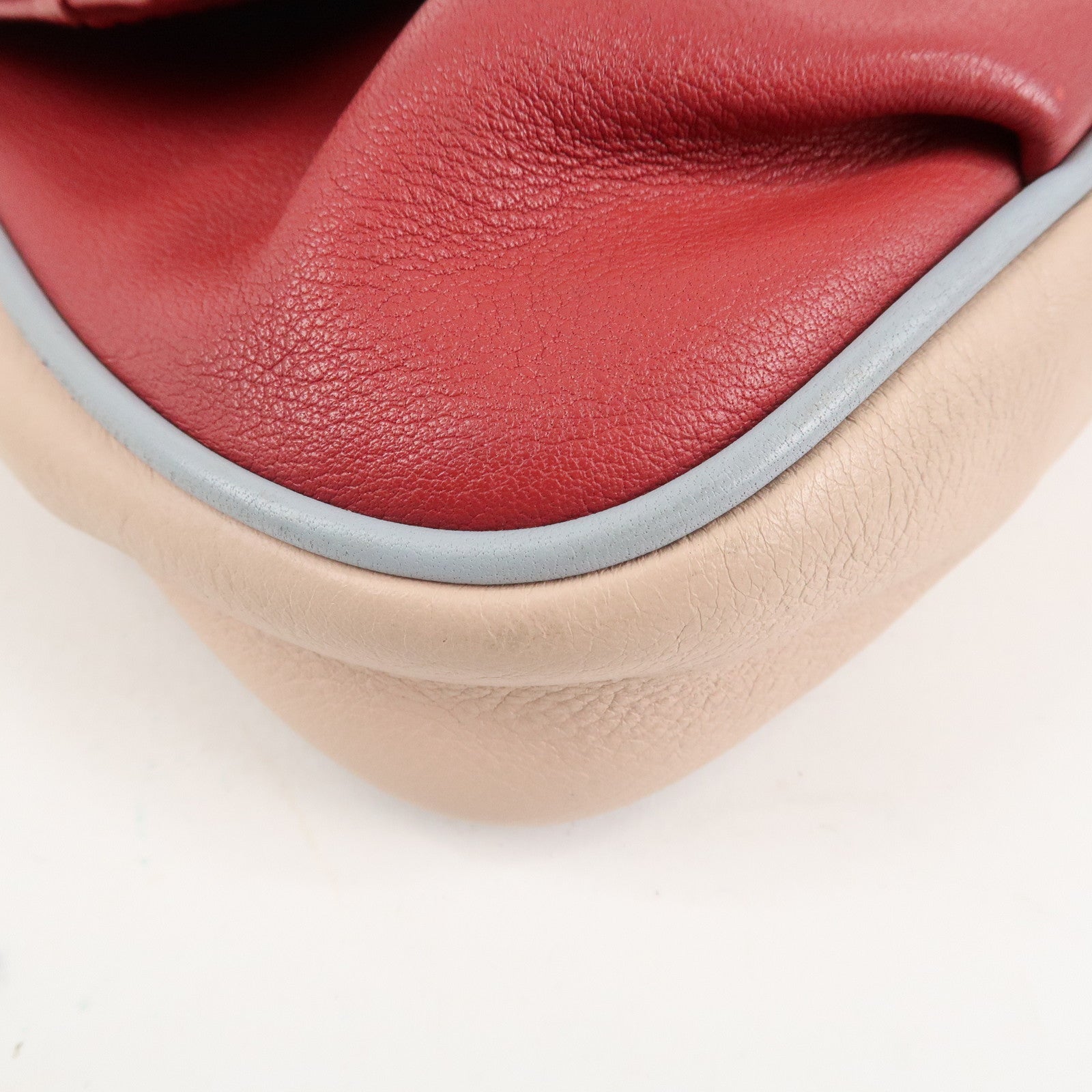 FENDI Leather Chain Shoulder Bag Purse Crossbody Bag Red 8M0276 Used