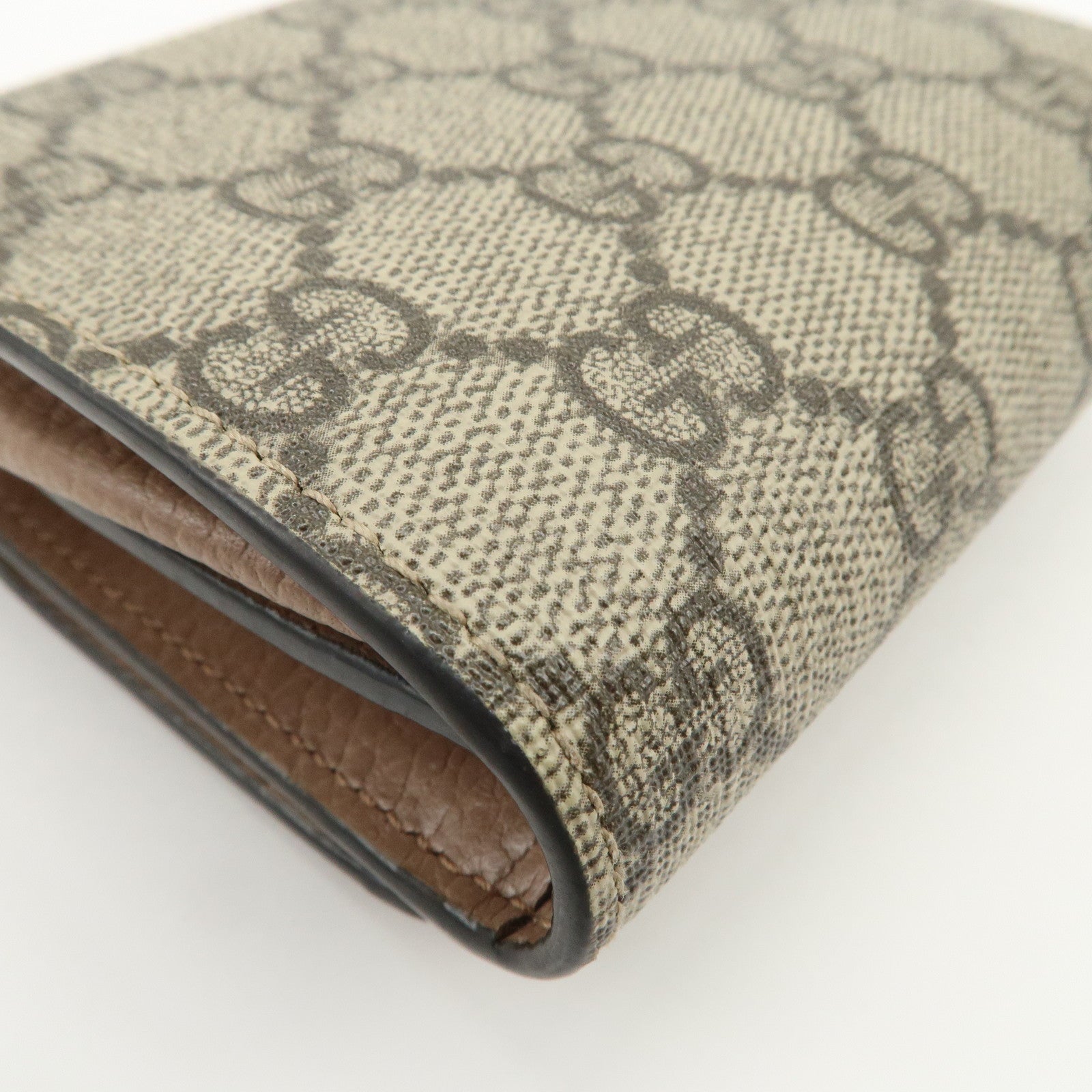 GUCCI GG Marmont GG Supreme Leather Medium Compact Wallet 598587