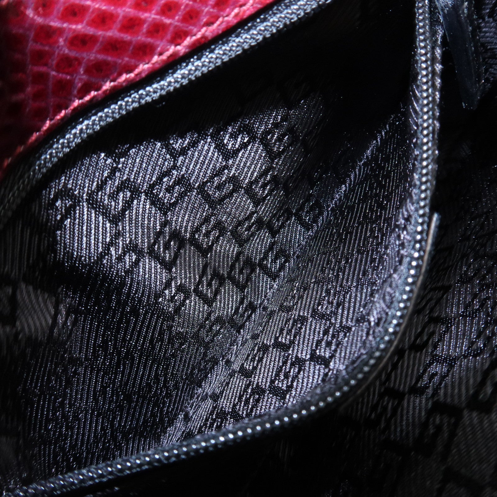 GUCCI Logo Leather Hand Bag Shoulder Bag Red 011.4227
