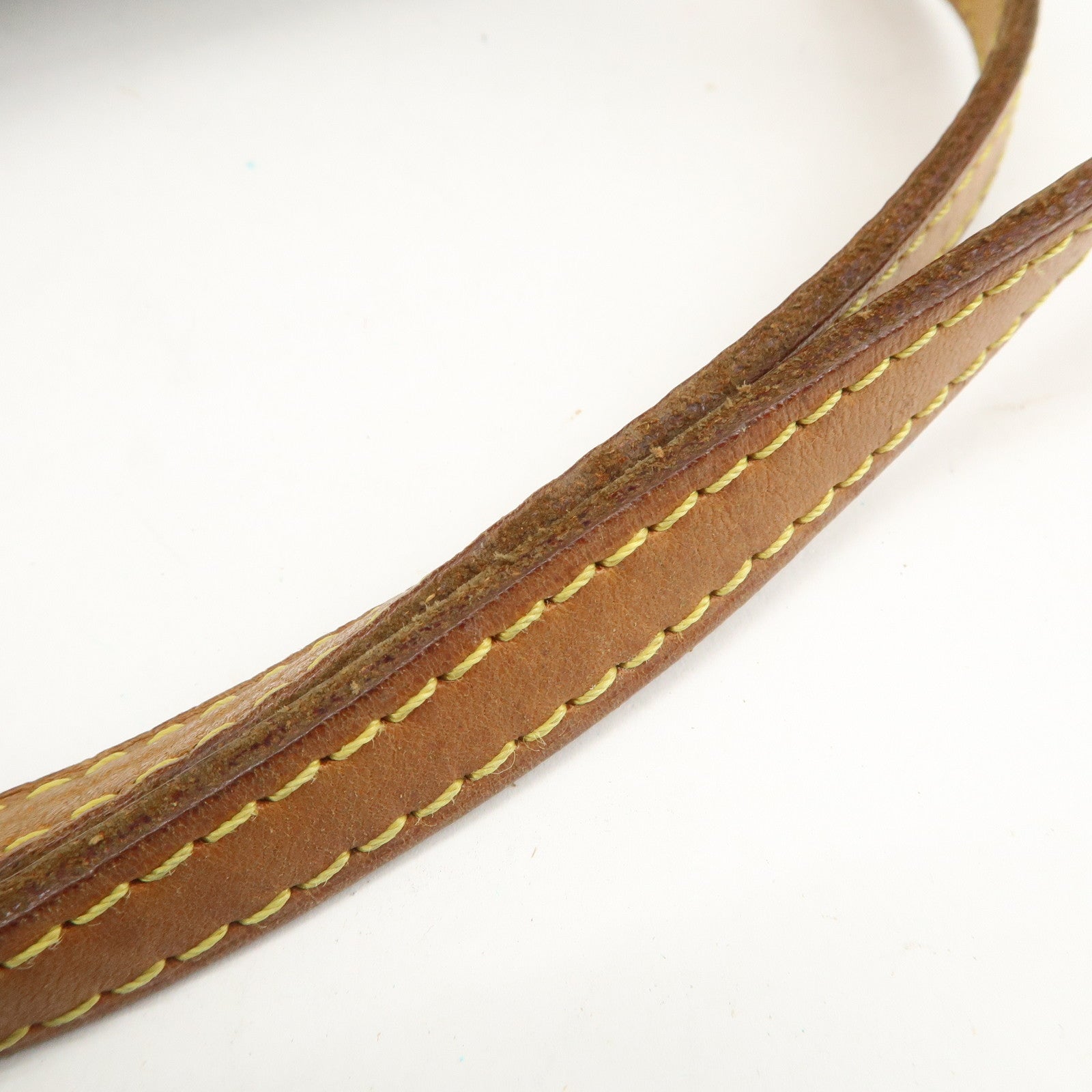 Louis Vuitton Monogram Monogram Canvas Nume Leather M51385