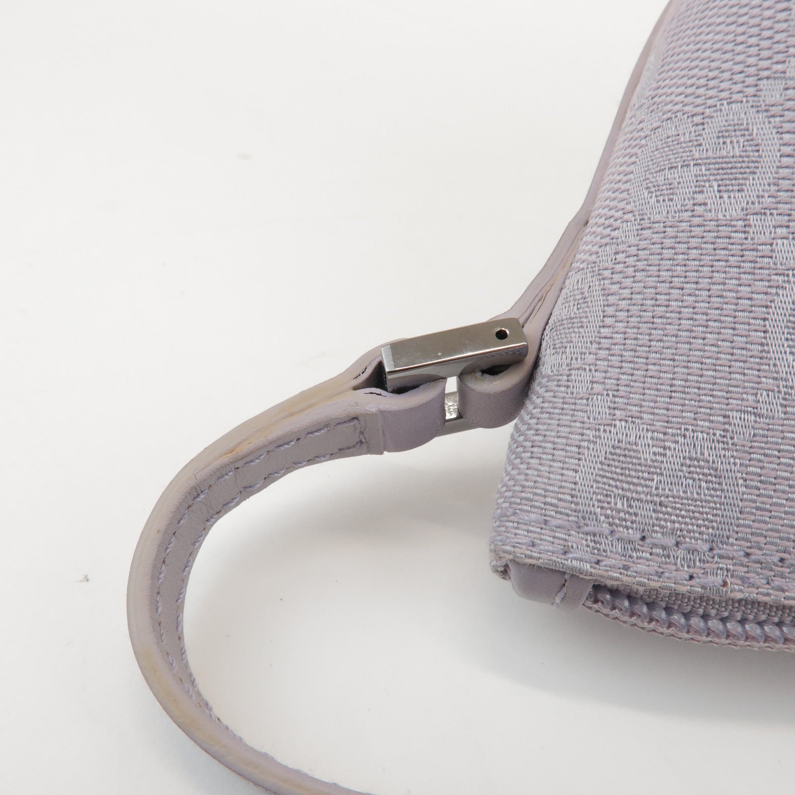 GUCCI Boat Bag GG Canvas Leather Hand Bag Pouch Light Purple 07198