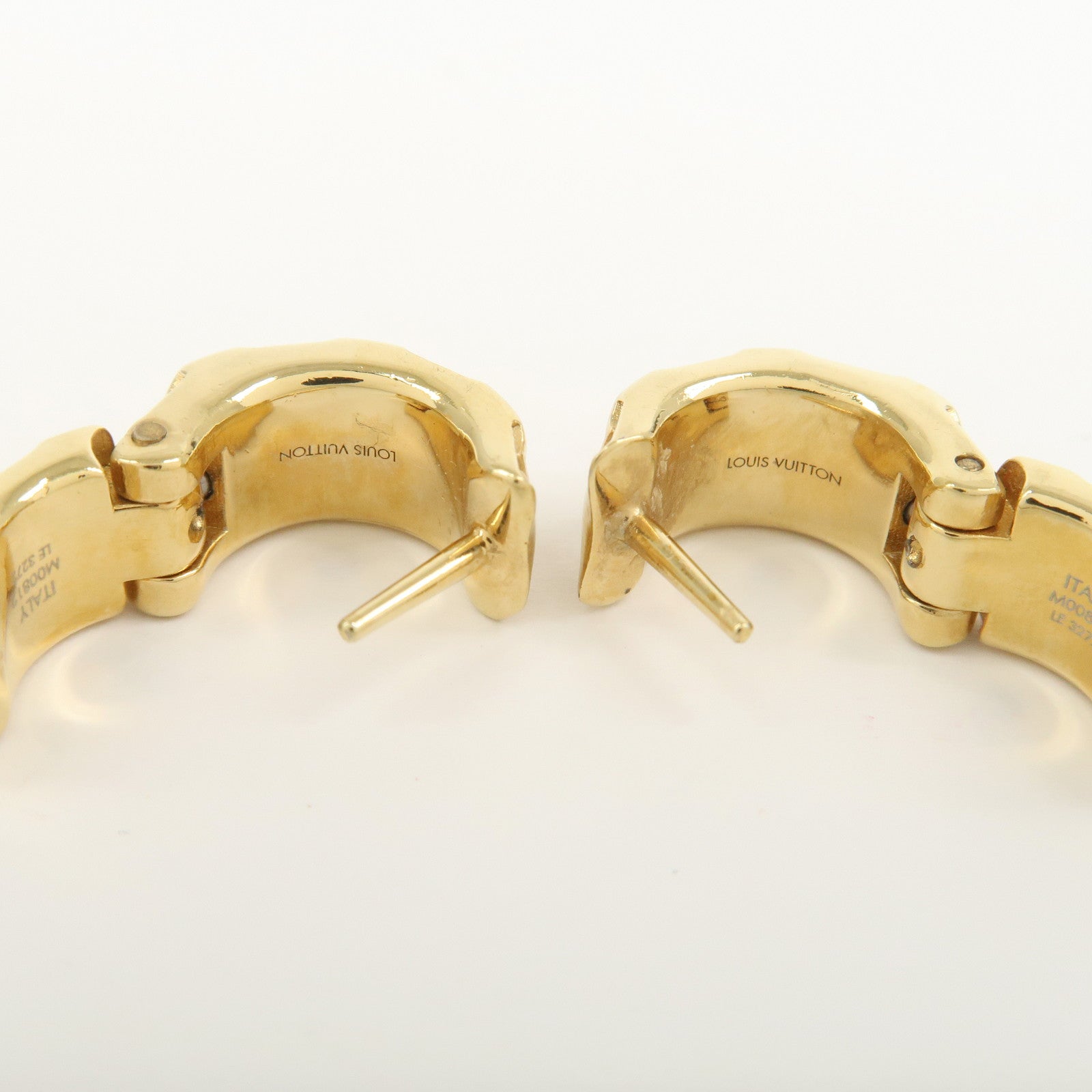 Louis Vuitton LV Logo Metal Earrings Gold M00812