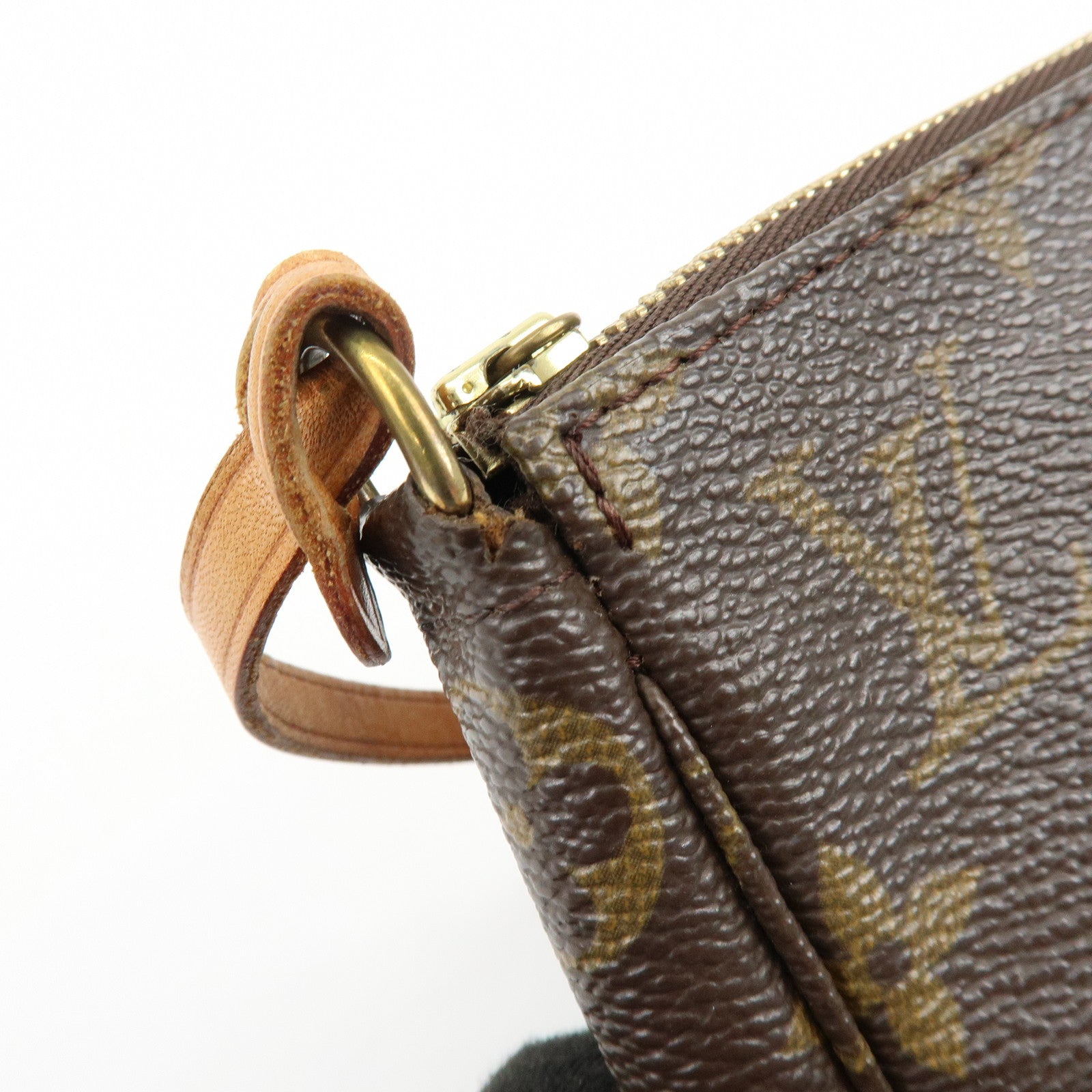 Louis Vuitton Monogram Pochette Accessoires Pouch Hand Bag M51980