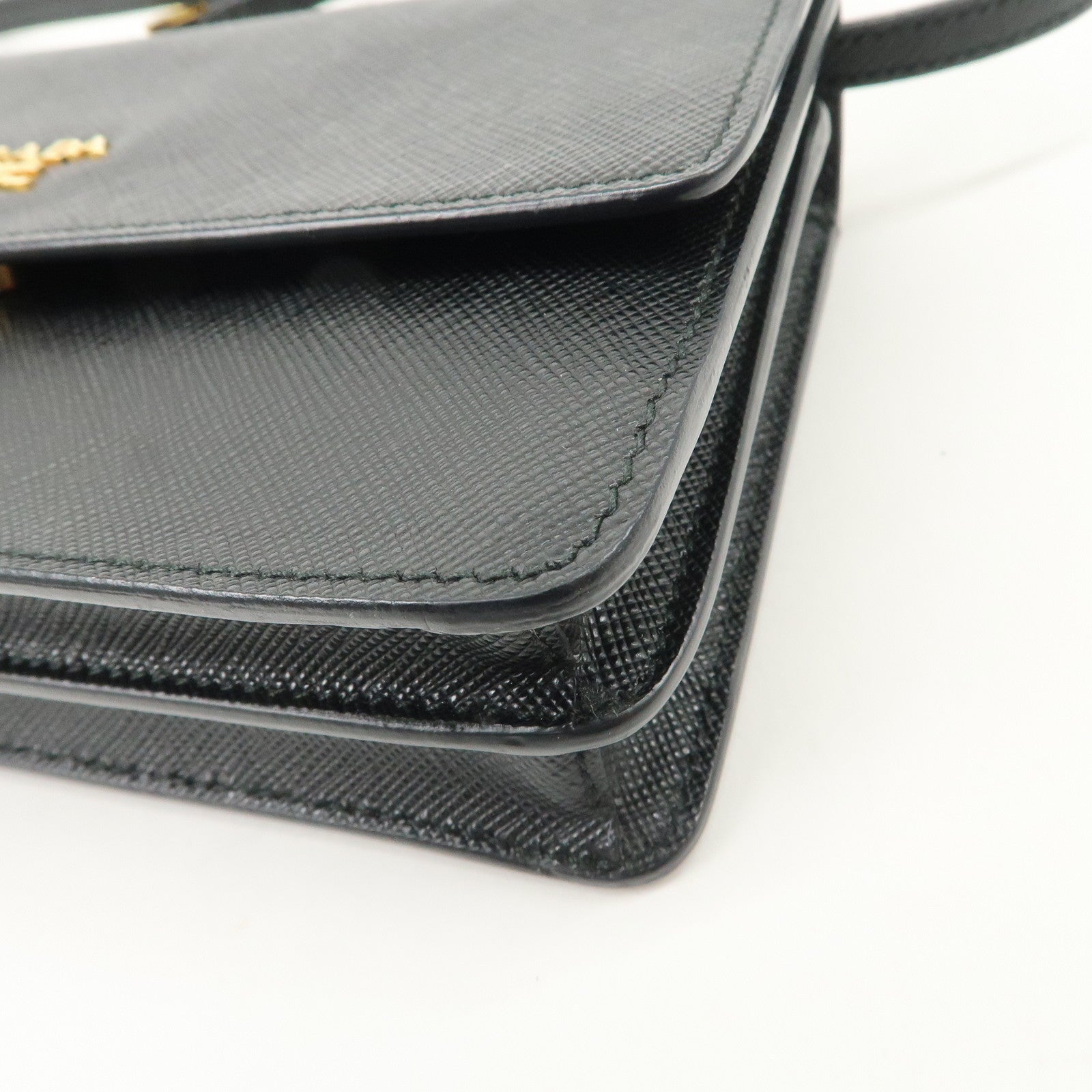 PRADA Saffiano Leather Shoulder Wallet Shoulder Bag Black BT1019