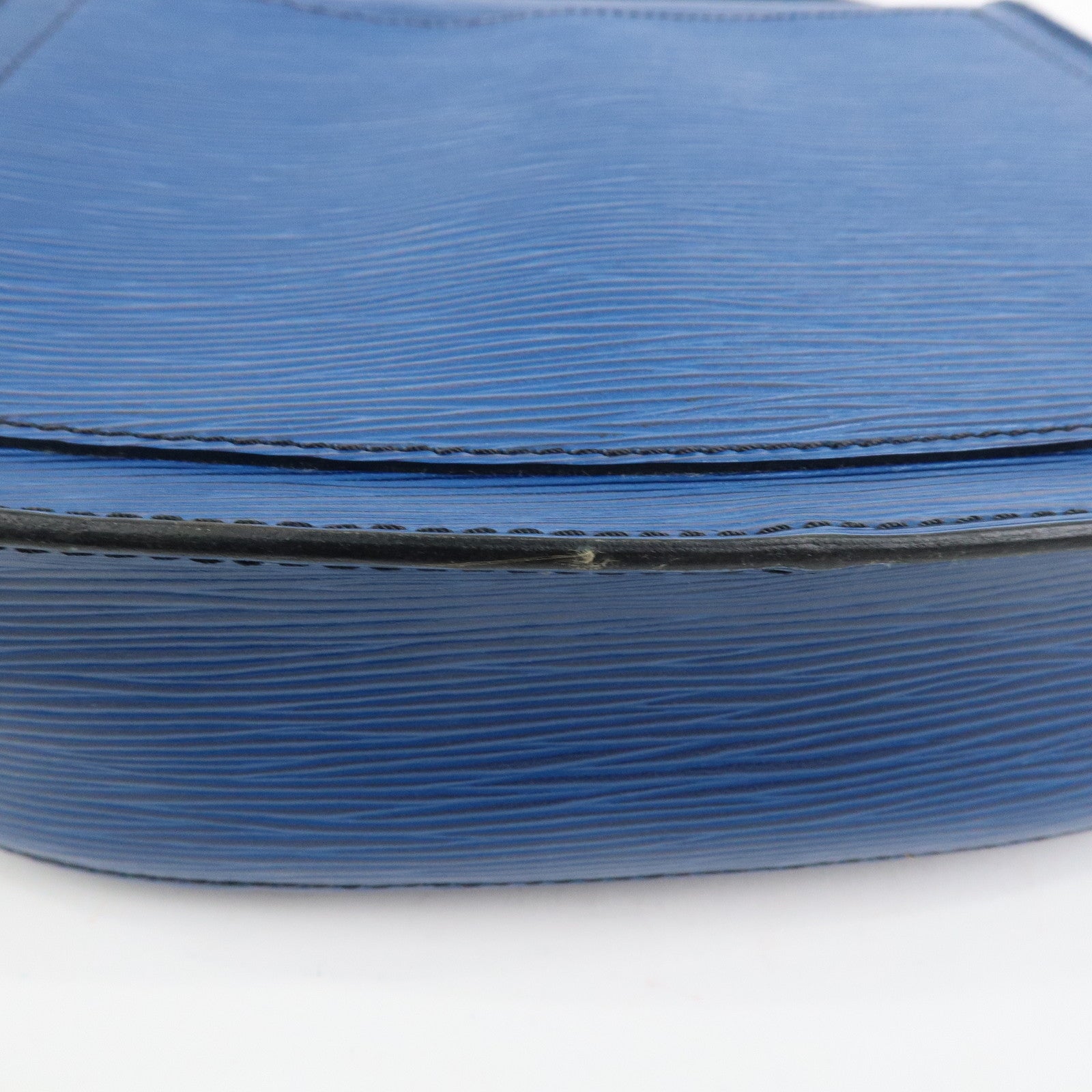 Louis Vuitton Epi Saint Cloud Shoulder Bag Toledo Blue M52195