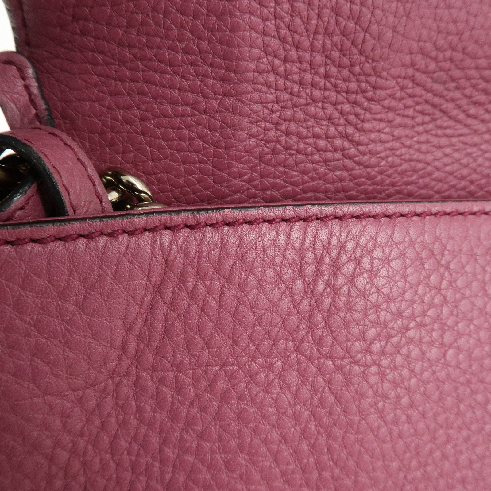 GUCCI SOHO Leather Chain Shoulder Bag Purse Purple 336752