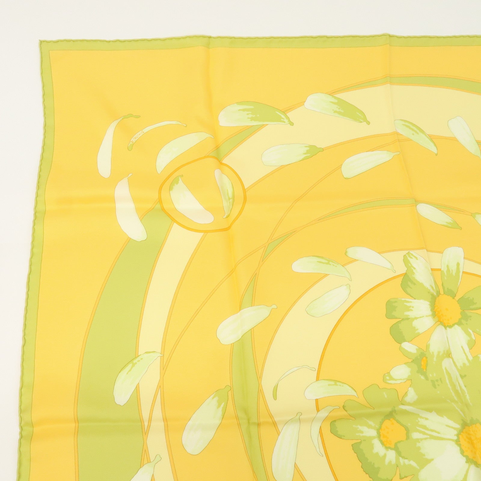 HERMES Carre 90 Silk 100% Scarf Au Gre Du Ven Yellow Light Green Used