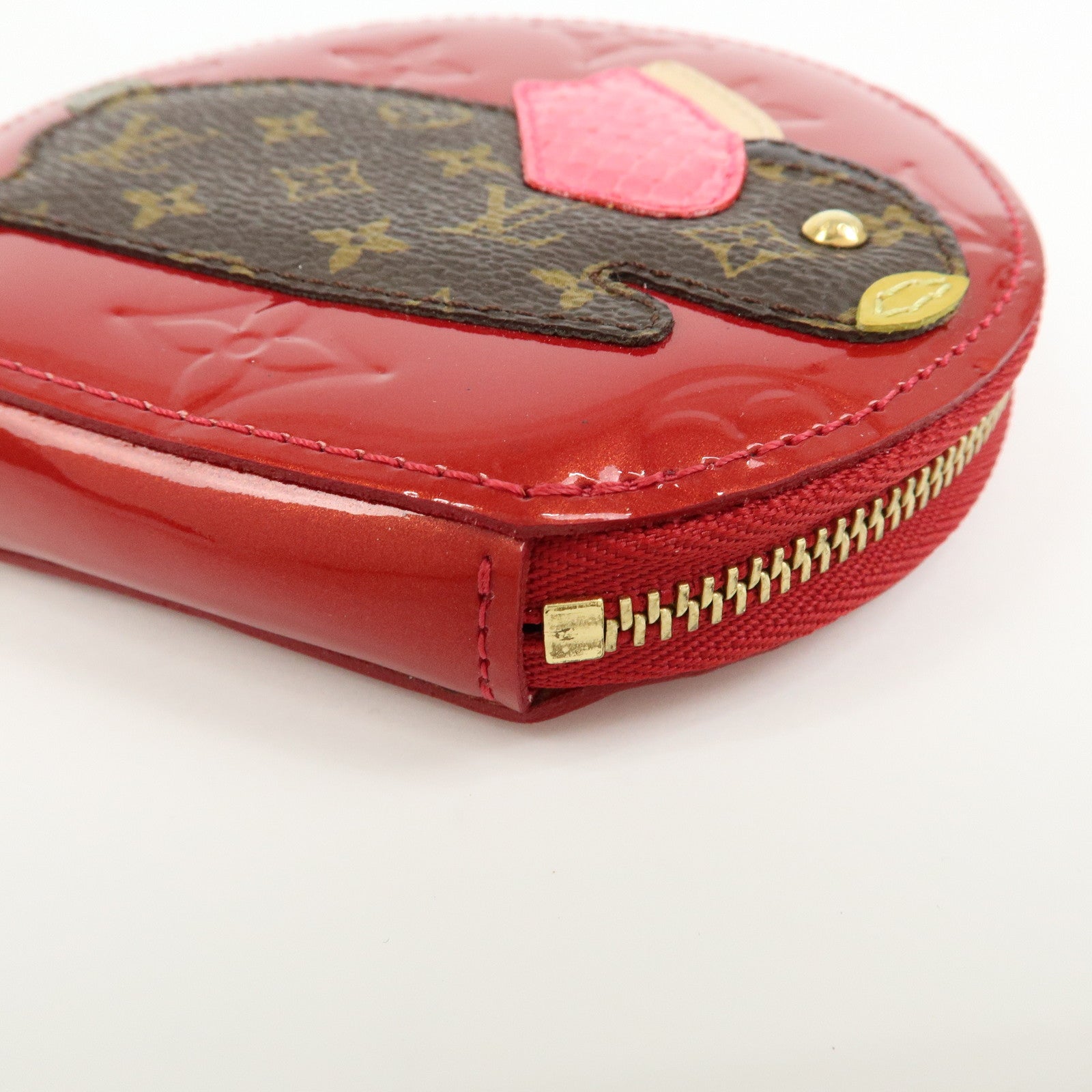 Louis Vuitton Monogram Vernis Leather Portemonnaie Lapin Coin Case