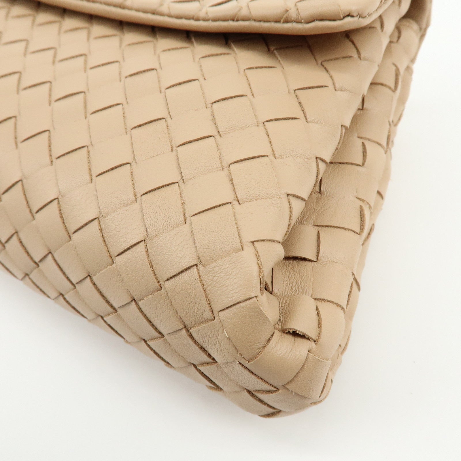 BOTTEGA VENETA Intrecciato Nappa Leather Clutch Bag Beige