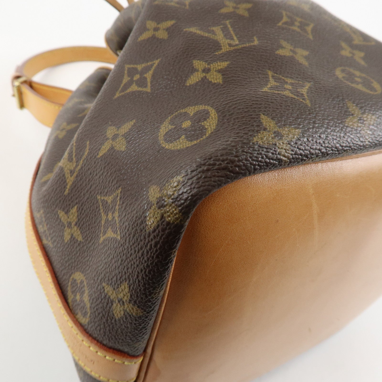 Louis Vuitton Monogram Canvas Petit Noe Shoulder Bag Brown M42226 Used