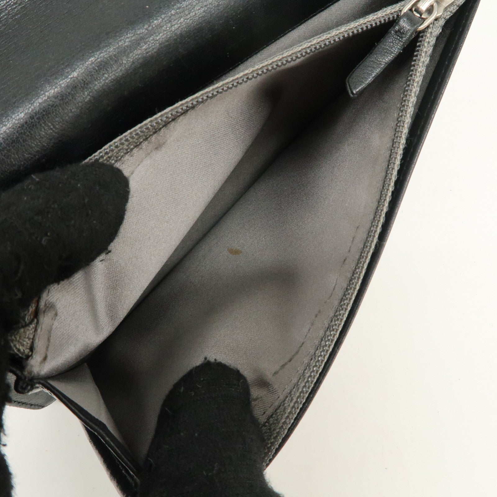 CHANEL Camelia Make Up Palette Patent Leather Long Wallet A46074 Used