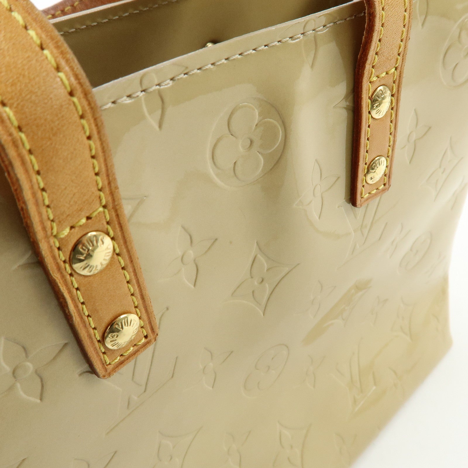 Louis Vuitton Monogram Vernis Reade PM Hand Bag Beige M91144