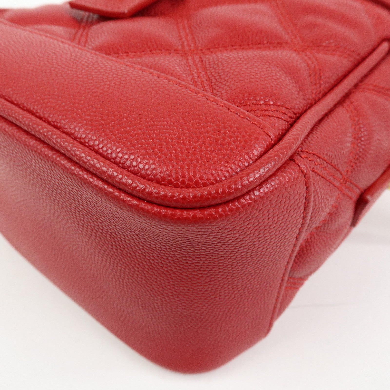 SAINT LAURENT PARIS Cassandra Embossed Leather Vanity Bag 649779