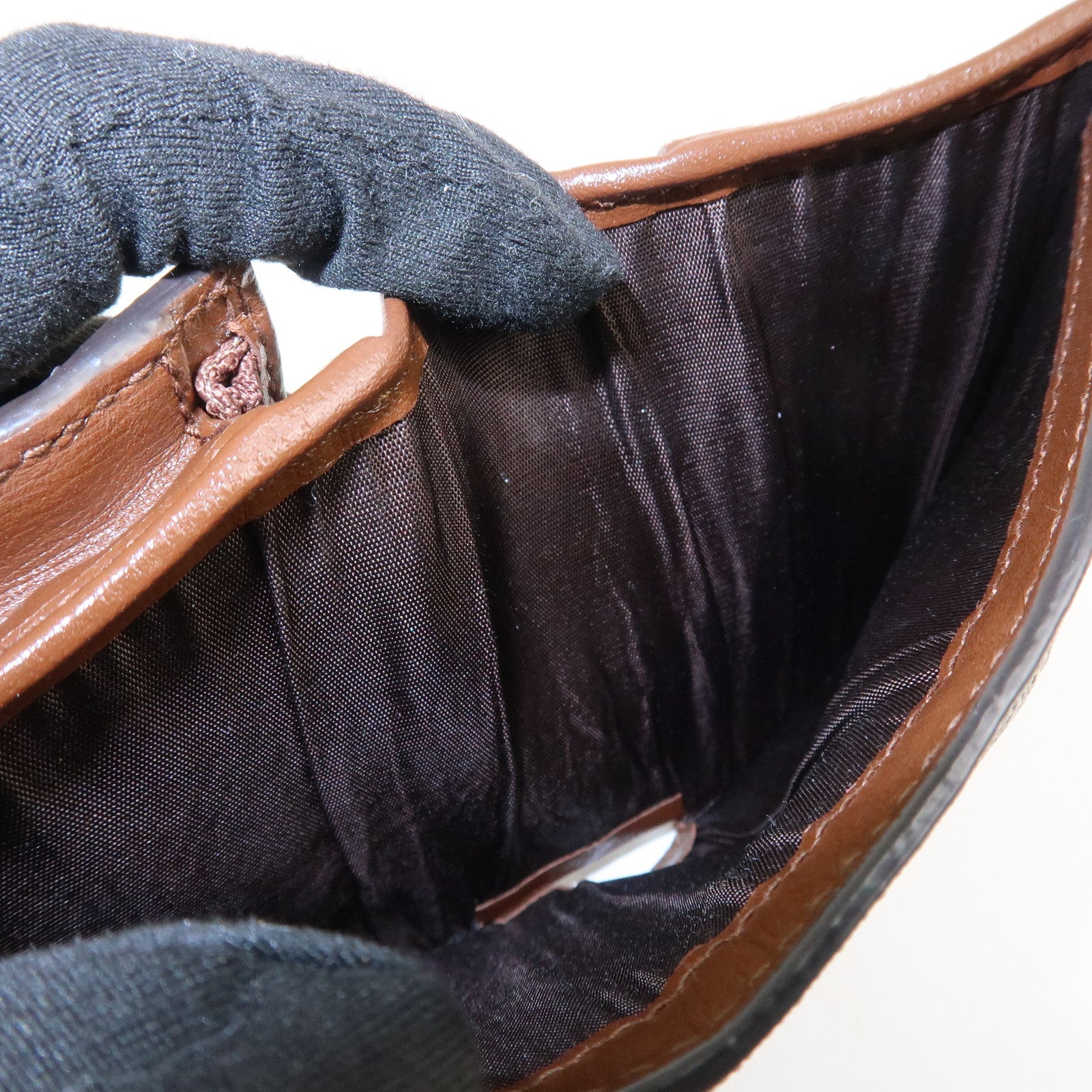 GUCCI GG Supreme Leather Heart Bi-fold Compact Wallet 648848 Used