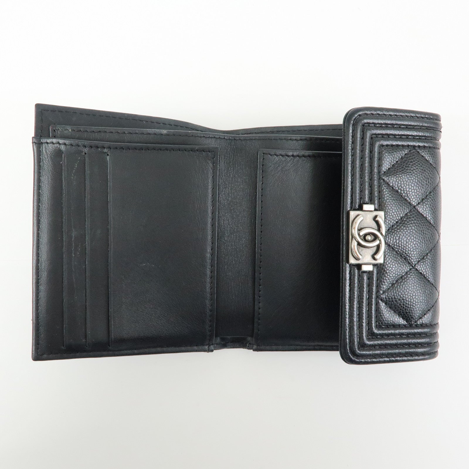 CHANEL BOY CHANEL Matelasse Caviarskin Compact Wallet Black A80734