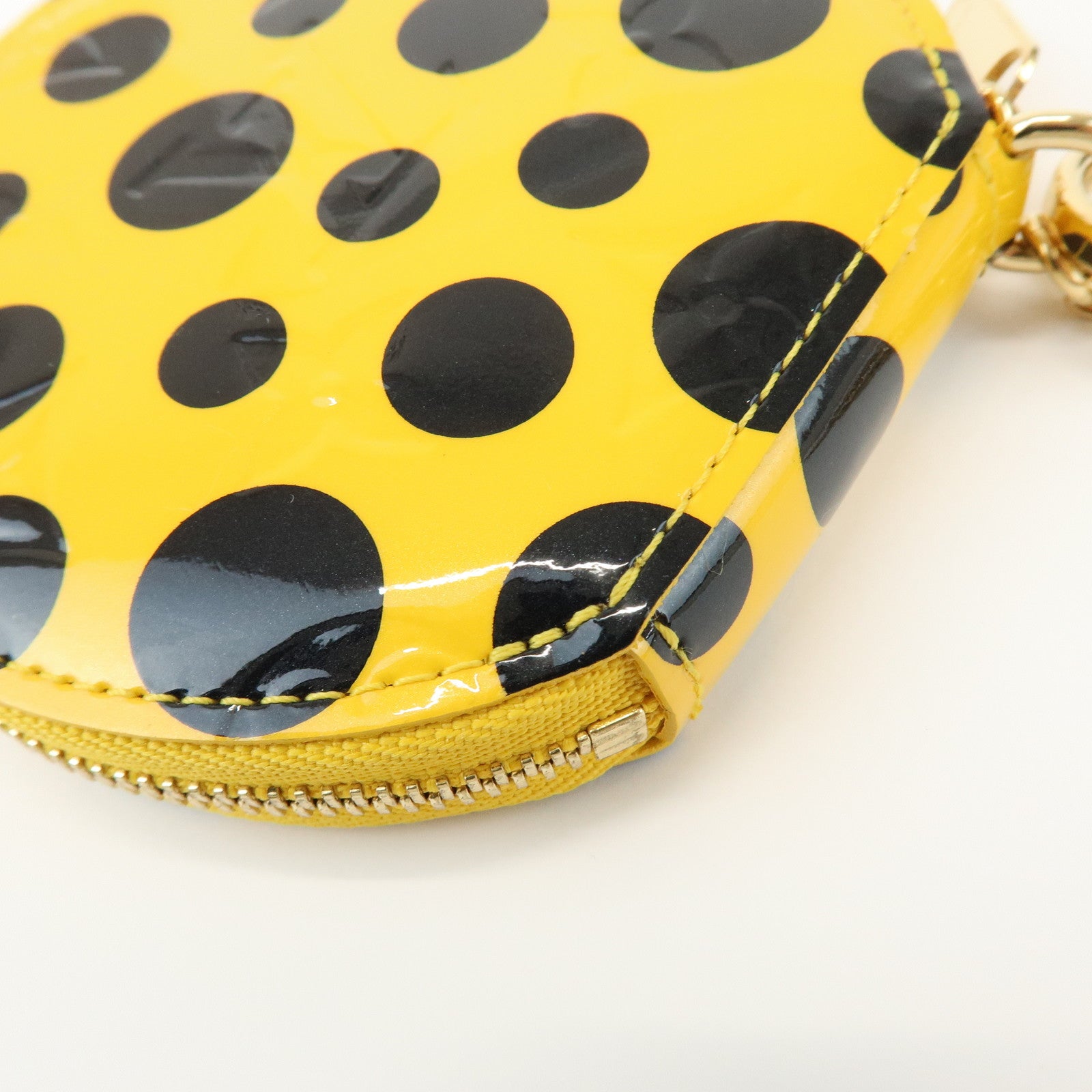 Louis Vuitton Vernis Yayoi Kusama Porte Monnaie Chapeau Coin M91569