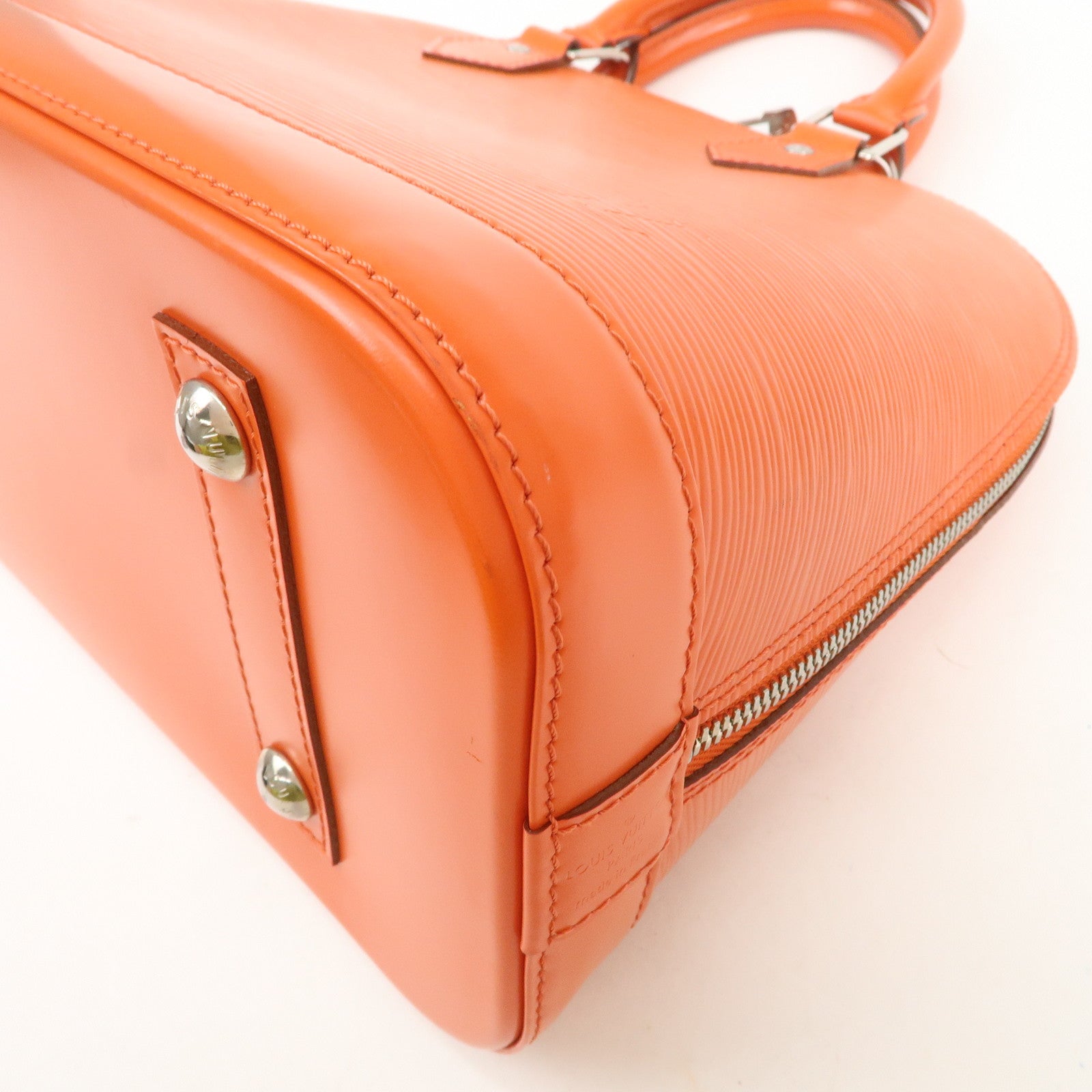Louis Vuitton Epi Alma PM Hand Bag Pimont Orange M40623