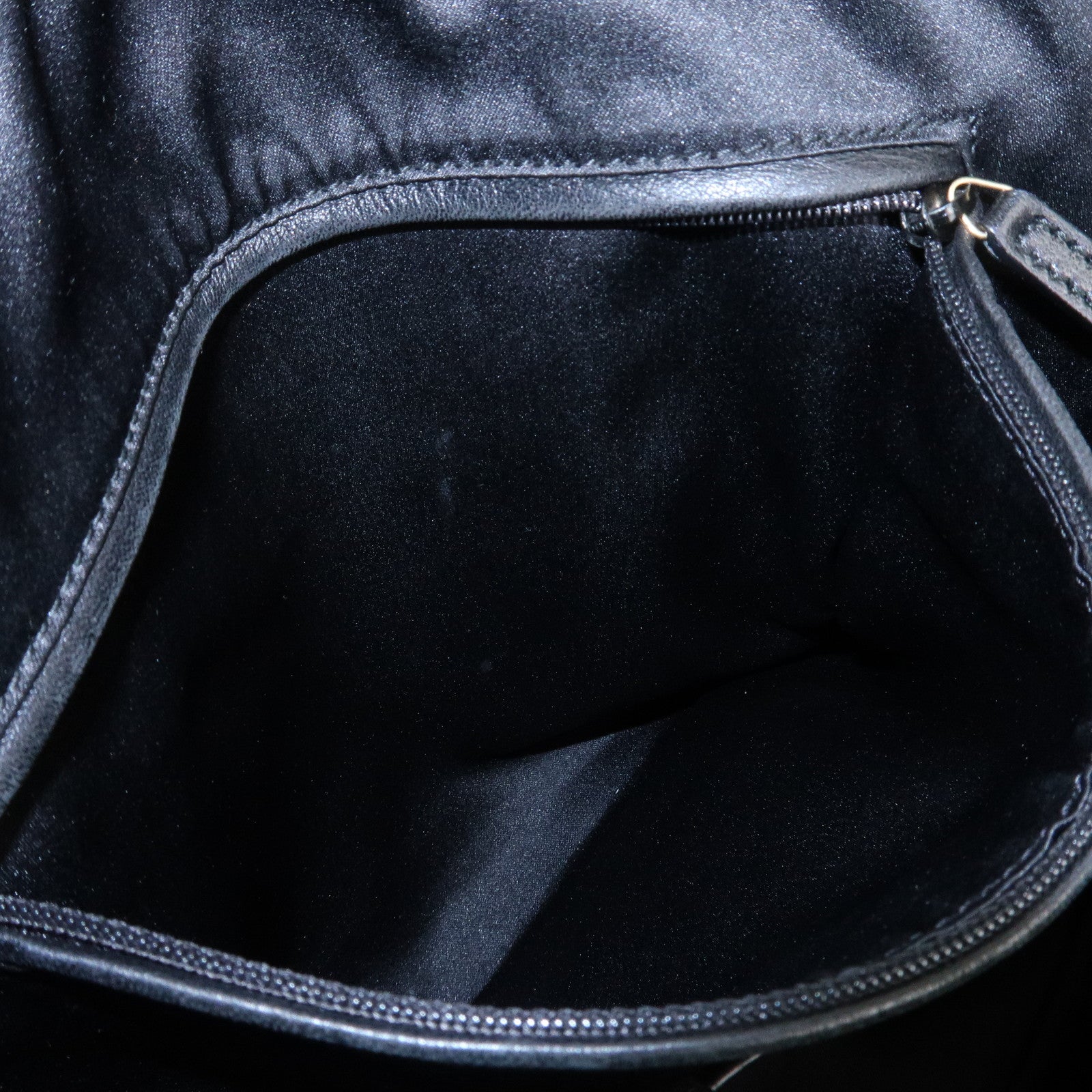 SAINT LAURENT PARIS Leather Muse Hand Bag Shoulder Bag Black