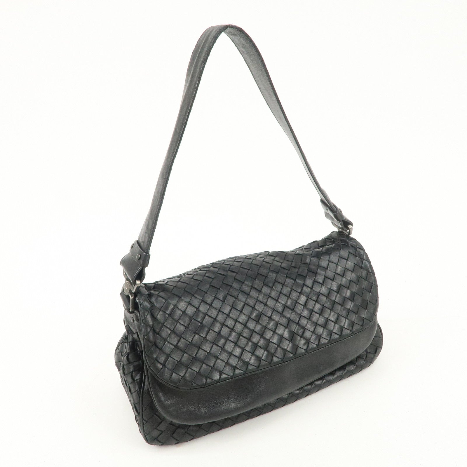 BOTTEGA VENETA Intrecciato Leather Shoulder Bag Black 142468 Used