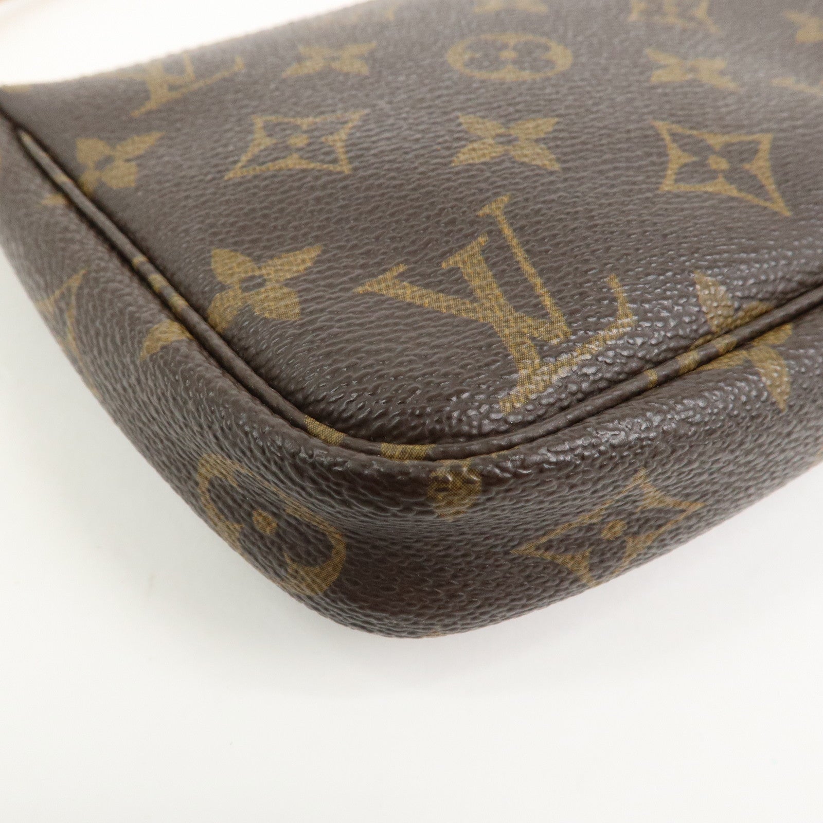 Louis Vuitton Monogram Pochette Accessoires Pouch Hand Bag M51980