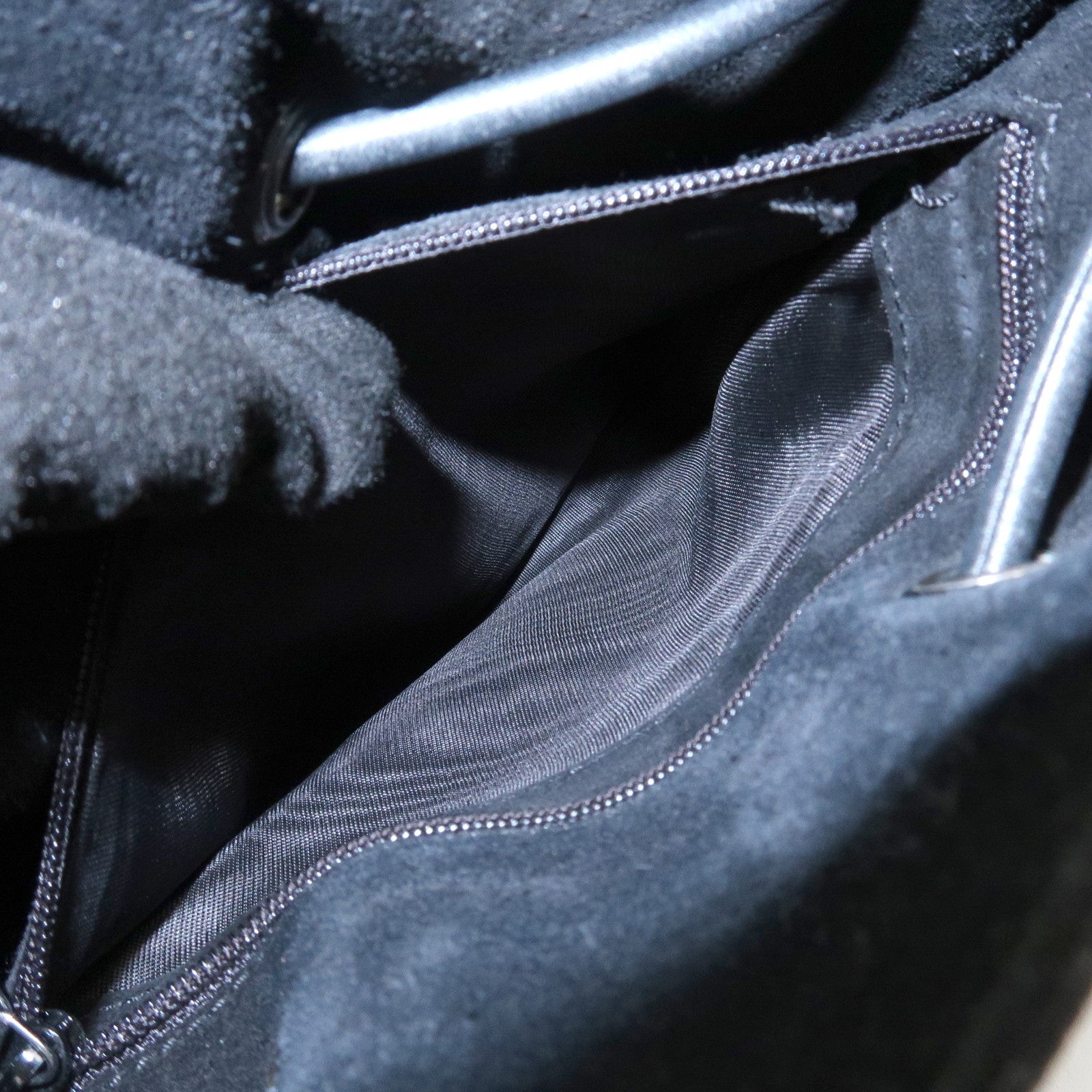 GUCCI GG Suede Shoulder Bag Hand Bag Black 001・3748