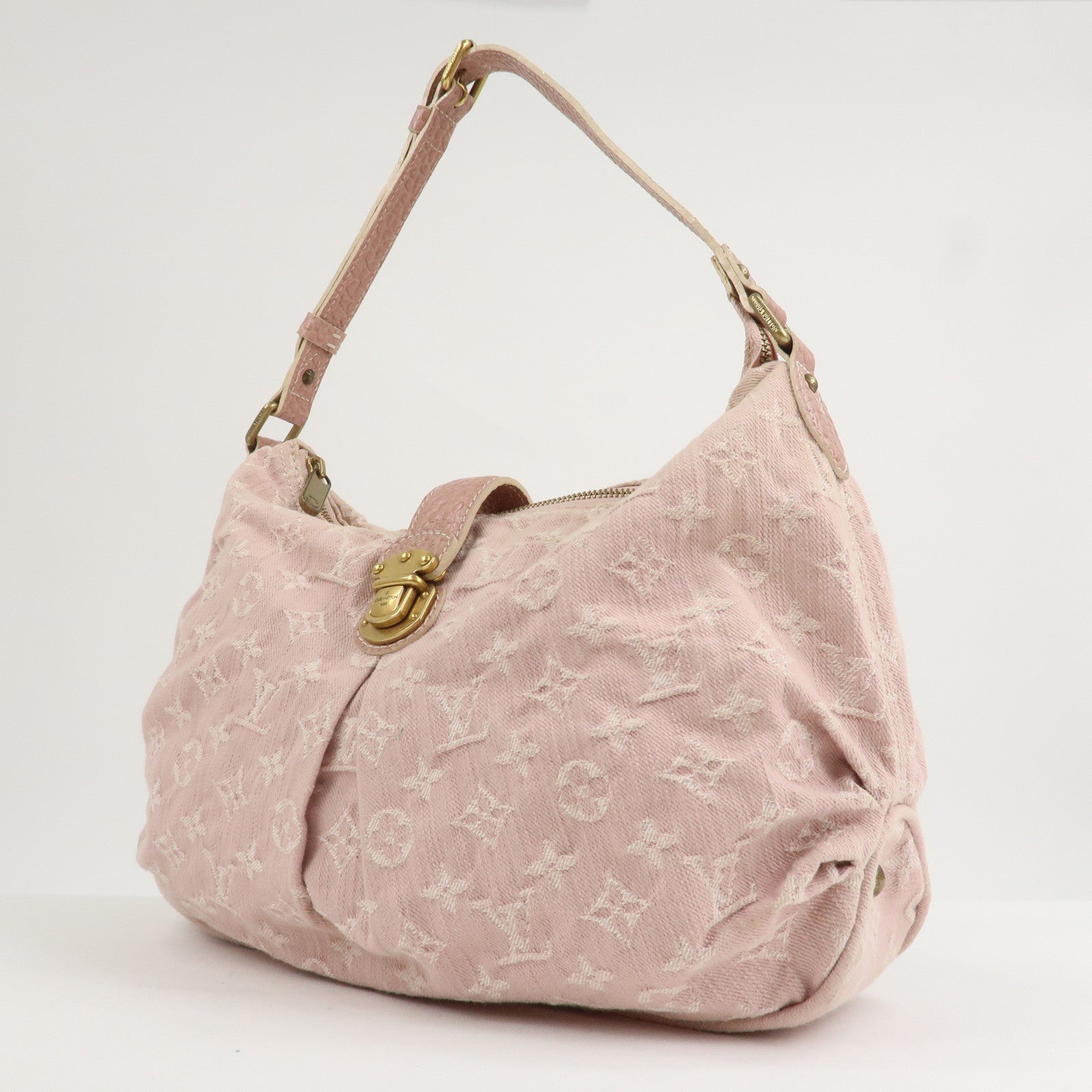 Louis Vuitton Monogram Denim Slightly Shoulder Bag Pink M95833