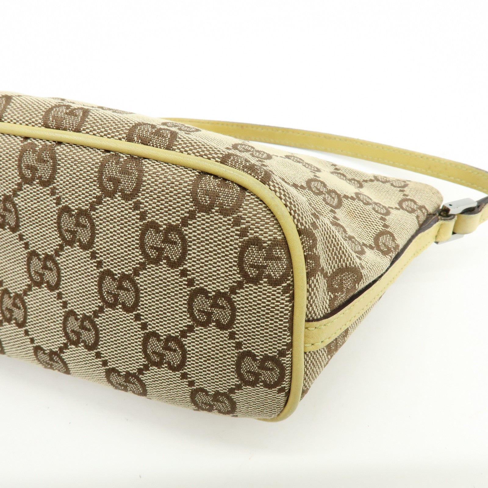 GUCCI Boat Bag GG Canvas Leather Accessory Pouch Beige Yellow 07198