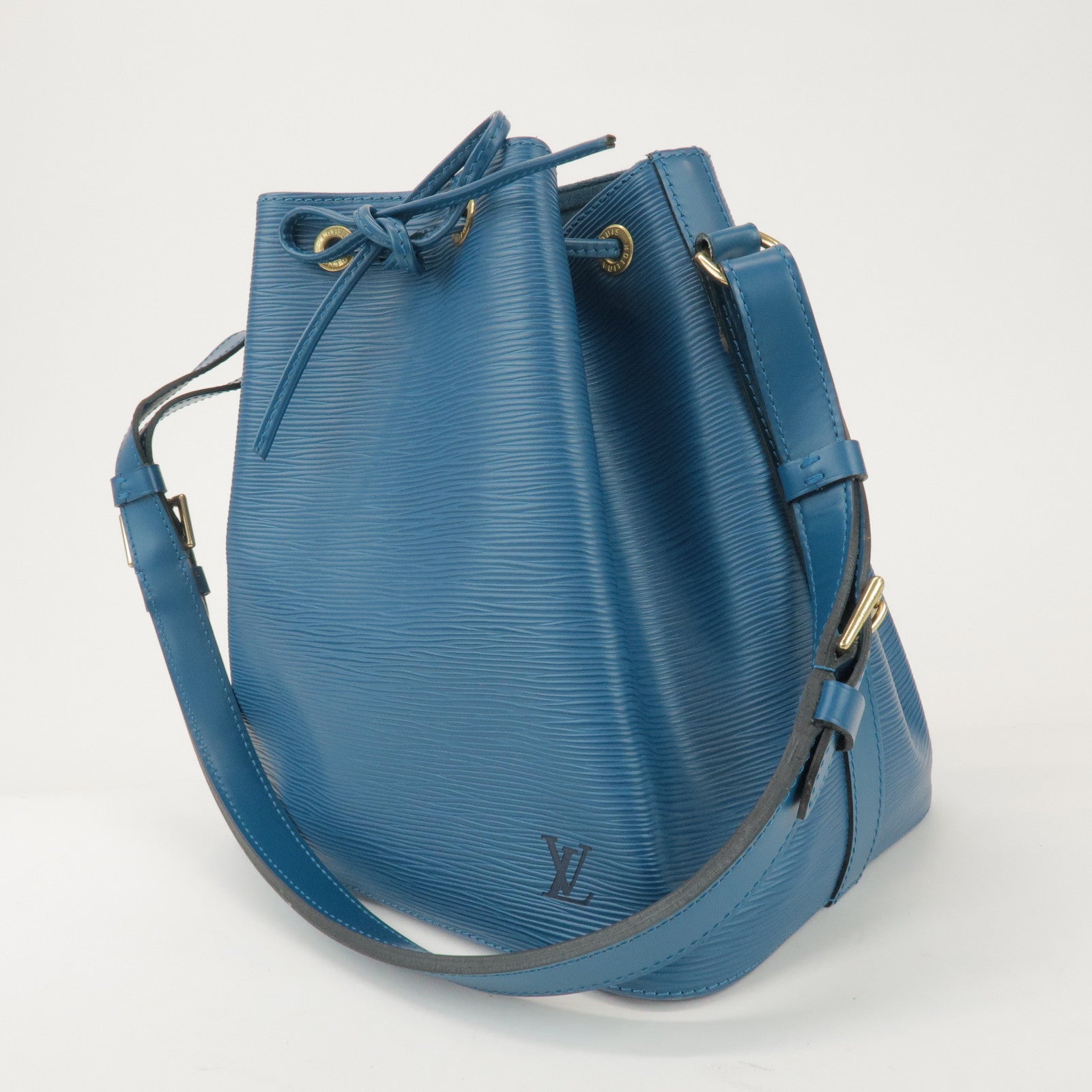Louis Vuitton Epi Petit Noe Shoulder Bag Toledo Blue M44105