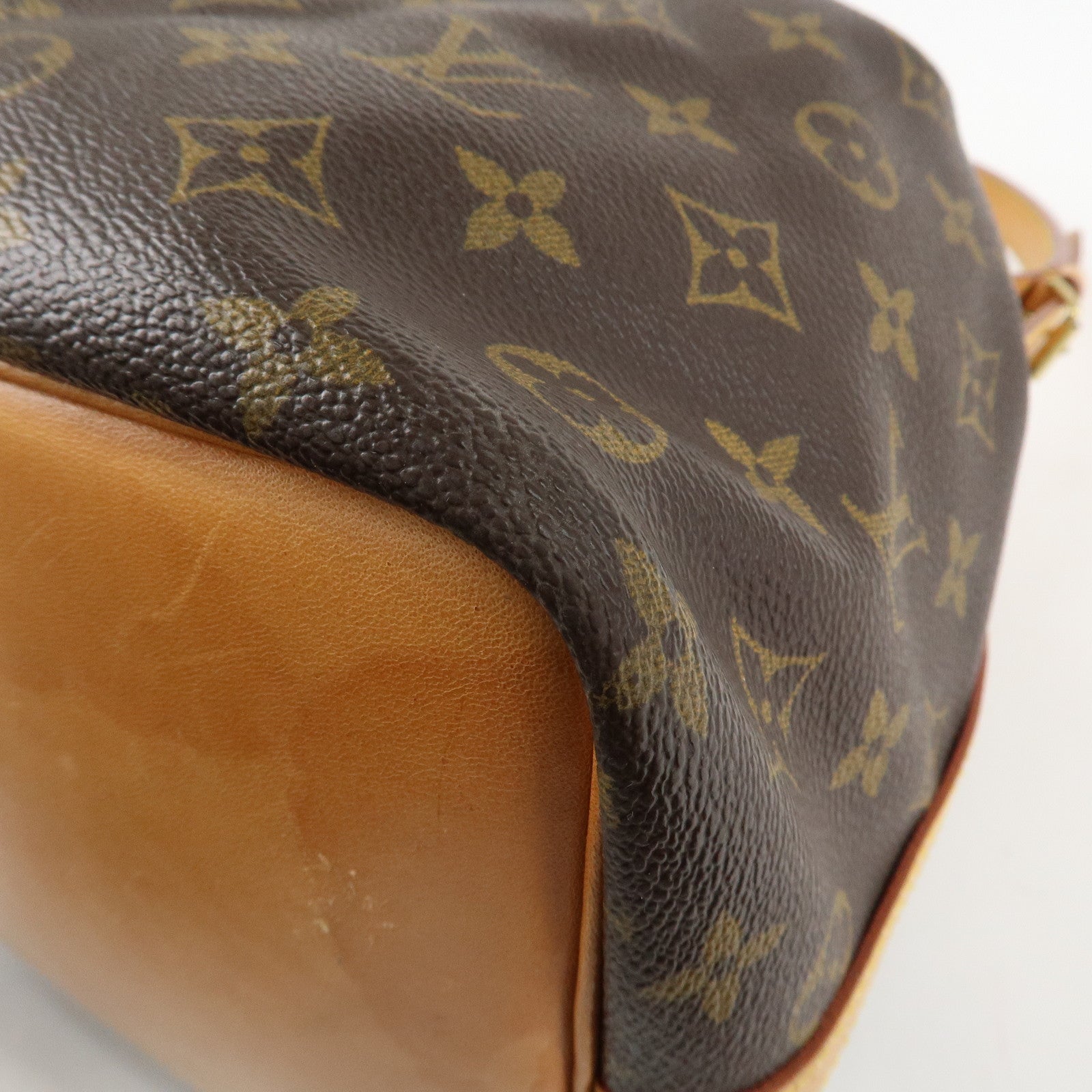 Louis Vuitton Monogram Canvas Petit Noe Shoulder Bag Brown M42226 Used