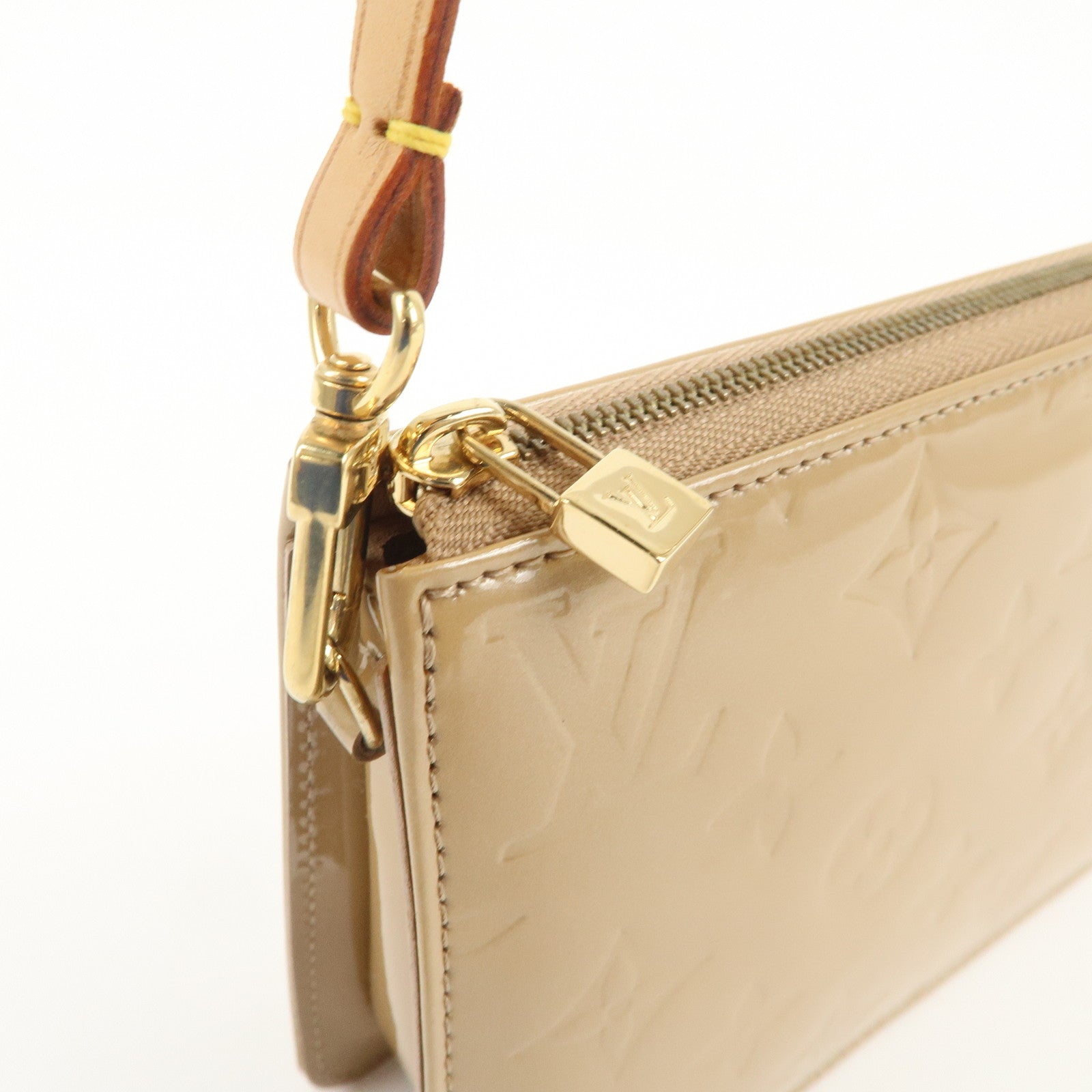 Louis Vuitton Monogram Vernis Lexington Pochette Accessoires M91343