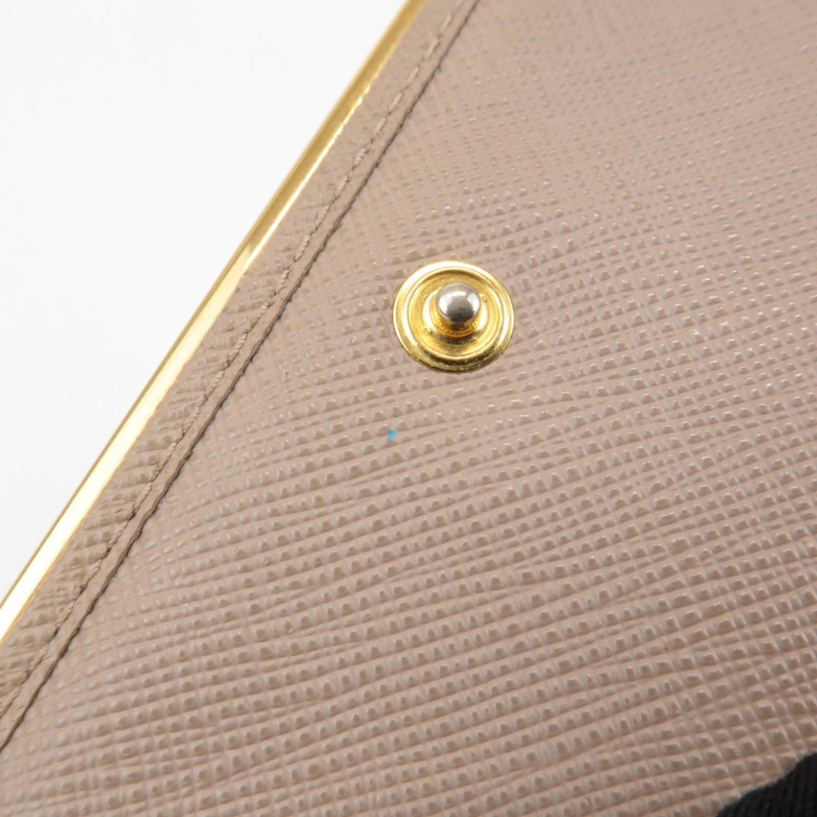 PRADA Logo Saffiano Leather Bi-Fold Small Wallet Beige 1MV204 Used