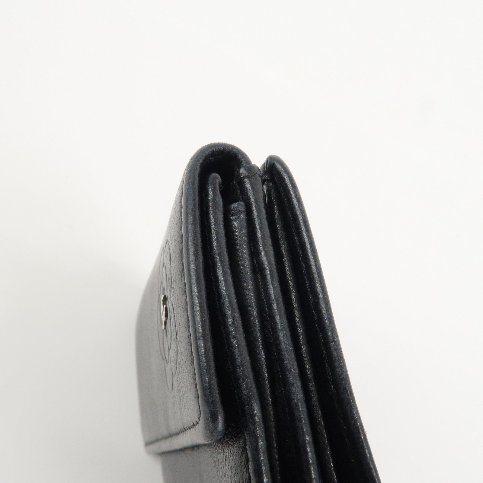 CHANEL COCO Mark Camelia Leather Bi-fold Compact Wallet Black