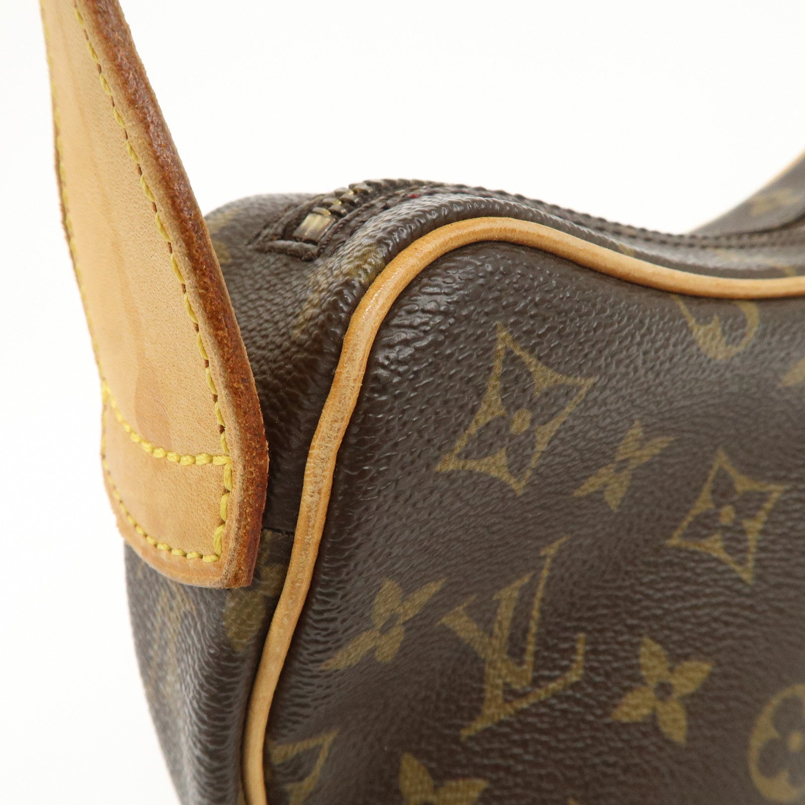 Louis Vuitton Monogram Croissant MM Shoulder Bag Brown M51512