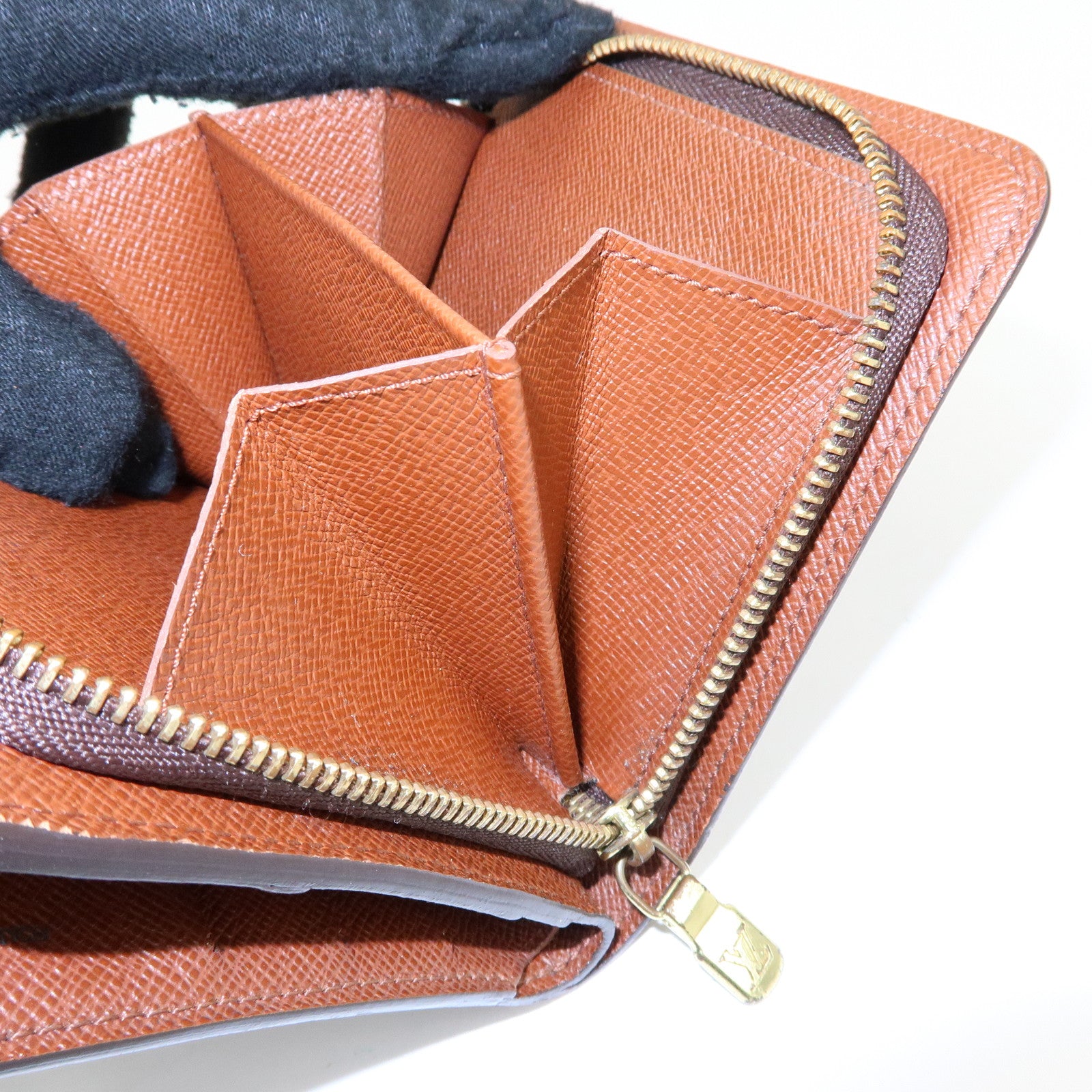 Louis Vuitton Monogram Compact Zippy Bi-fold Wallet Brown M61667