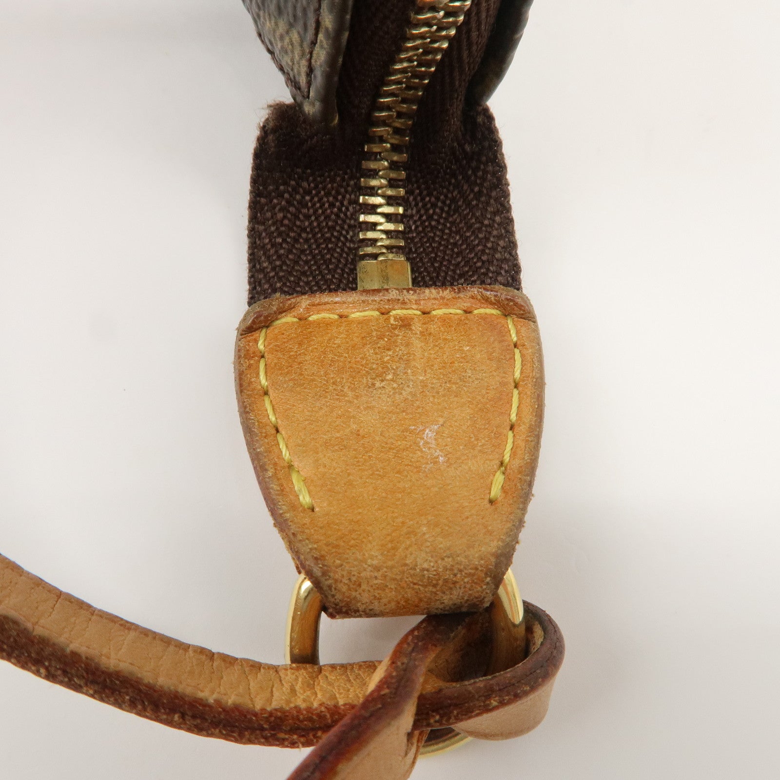 Louis Vuitton Monogram Rose Pochette Accessoires Pouch M48615