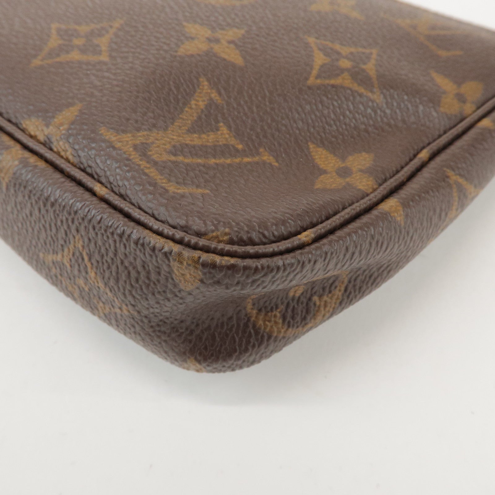 Louis Vuitton Monogram Pochette Accessoires Pouch Hand Bag M51980