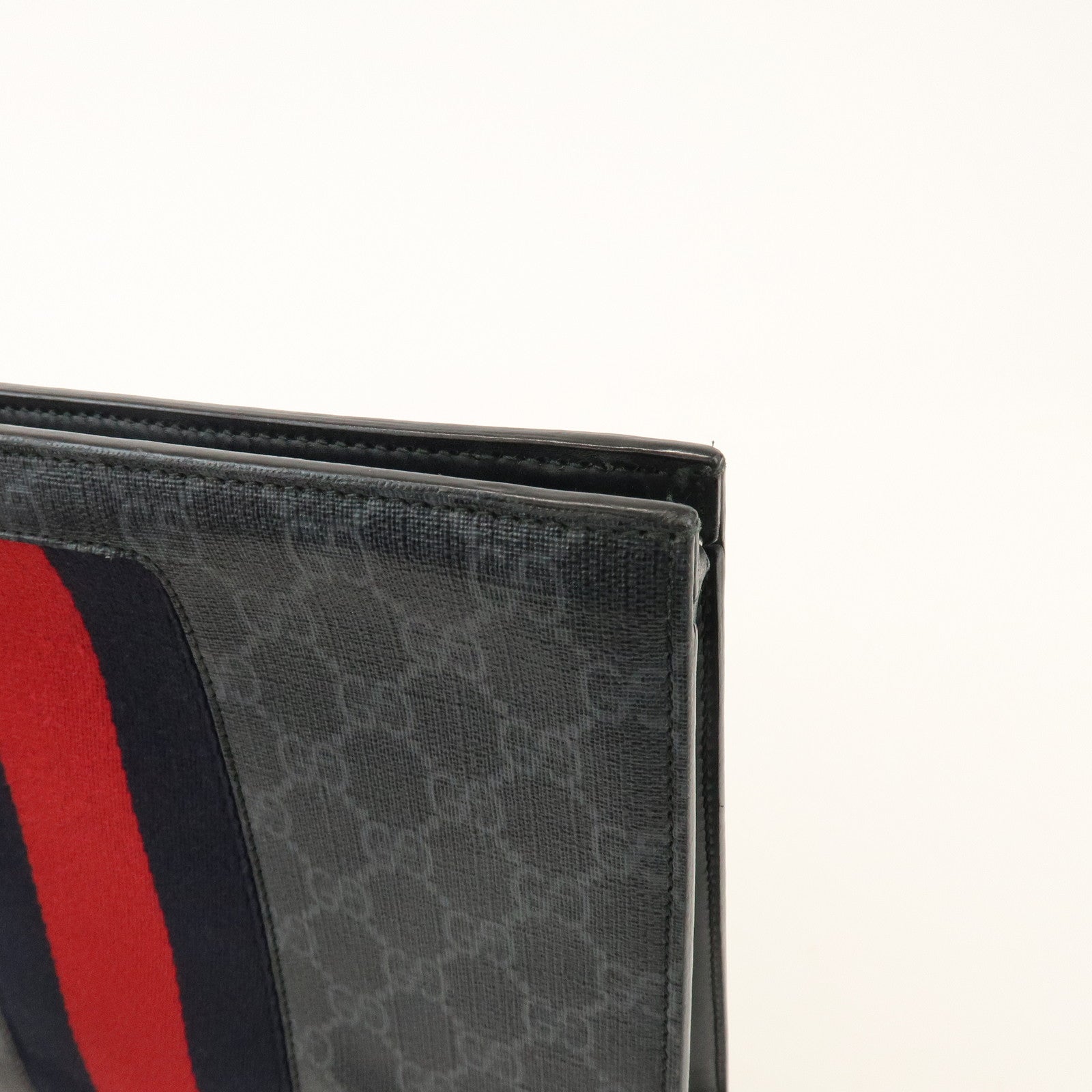 GUCCI Sherry GG Supreme Leather Clutch Bag Pouch Black Red 475316