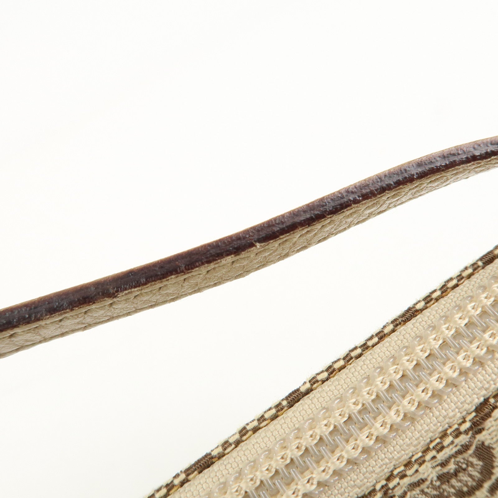 GUCCI Boat Bag GG Canvas Leather Hand Bag Pouch Beige Brown 07198