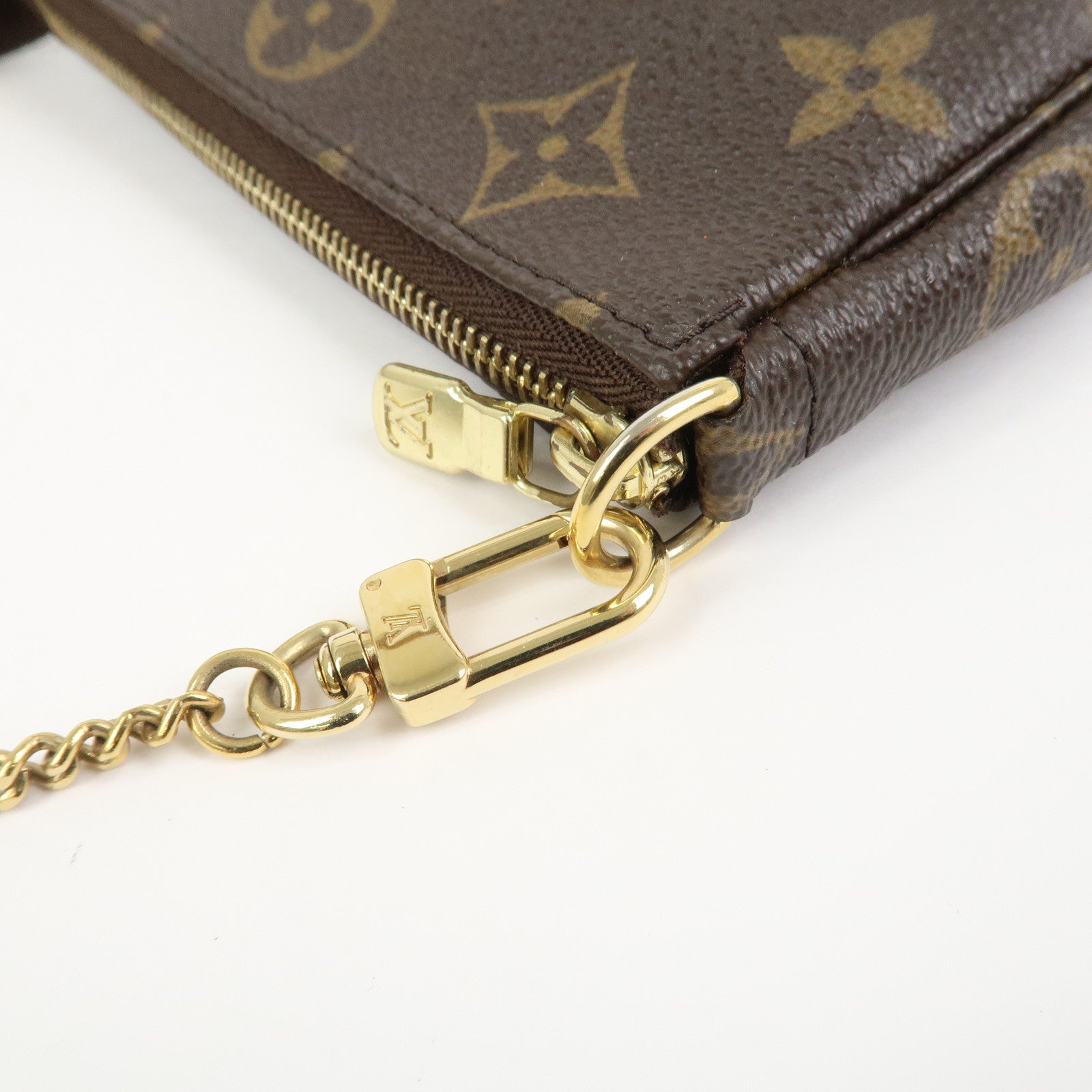 Louis Vuitton Monogram Mini Pochette Accessoires Hand Bag M58009